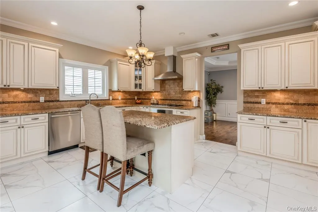 45 Meeting Lane, Oyster Bay, NY, 5 Bedrooms Bedrooms, 11 Rooms Rooms,4 BathroomsBathrooms,Residential,For Rent,Meeting,0,909235 45 Meeting Lane, Oyster Bay, NY, 5 Bedrooms Bedrooms, 11 Rooms Rooms,4 BathroomsBathrooms,Residential,For Rent,Meeting,0,909235