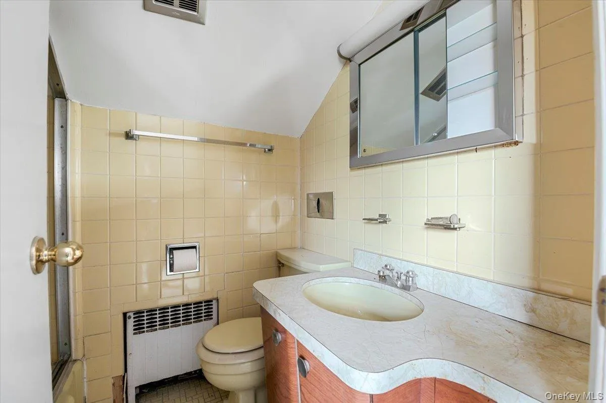 1553 Broadway, Hempstead, NY, ,Commercial Lease,Idx,Broadway,0,909370 1553 Broadway, Hempstead, NY, ,Commercial Lease,Idx,Broadway,0,909370