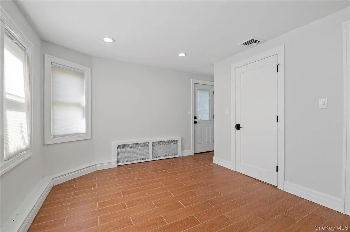 1553 Broadway, Hempstead, NY, ,Commercial Lease,Idx,Broadway,0,909370 1553 Broadway, Hempstead, NY, ,Commercial Lease,Idx,Broadway,0,909370