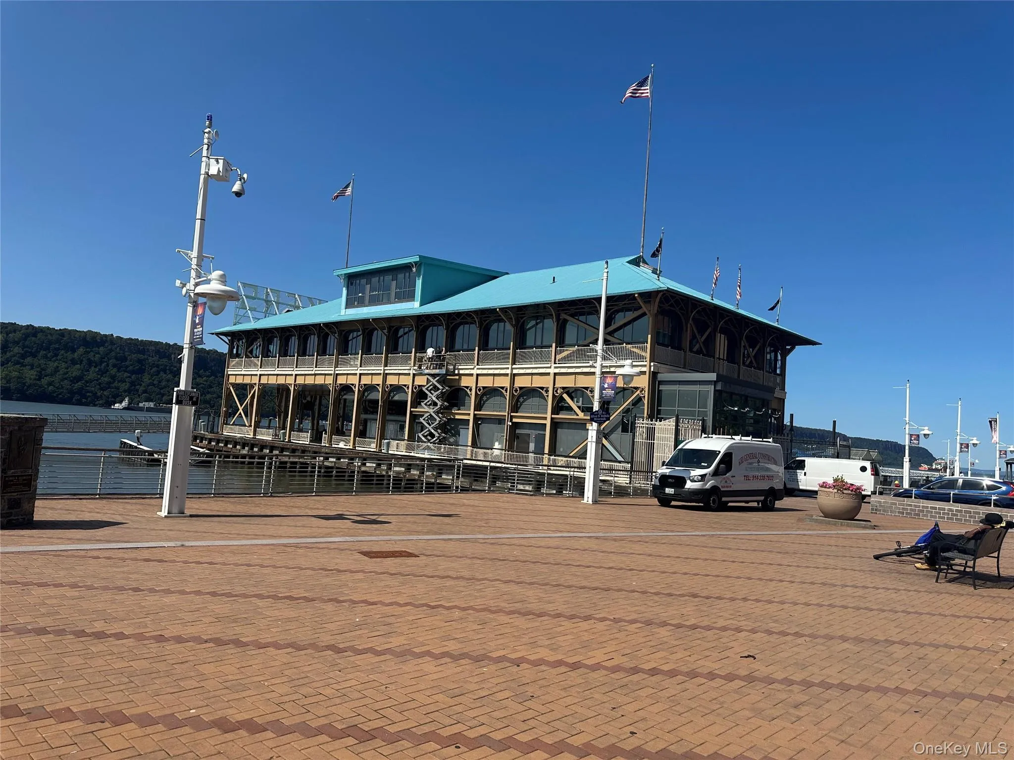 Yonkers PierHome of New Seafare Grill Yonkers PierHome of New Seafare Grill