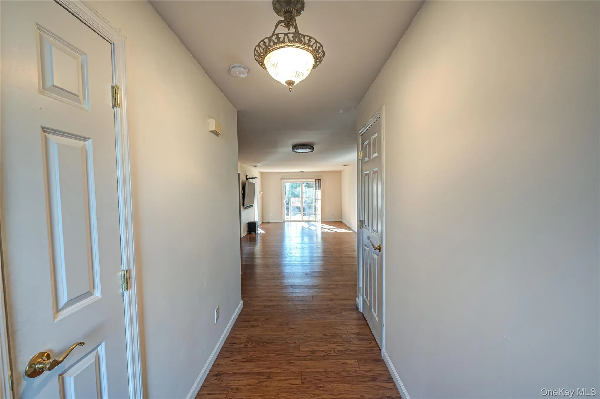 1113 Savoy Drive, Huntington, NY, 2 Bedrooms Bedrooms, 5 Rooms Rooms,2 BathroomsBathrooms,Residential Lease,Idx,Savoy,0,909528 1113 Savoy Drive, Huntington, NY, 2 Bedrooms Bedrooms, 5 Rooms Rooms,2 BathroomsBathrooms,Residential Lease,Idx,Savoy,0,909528