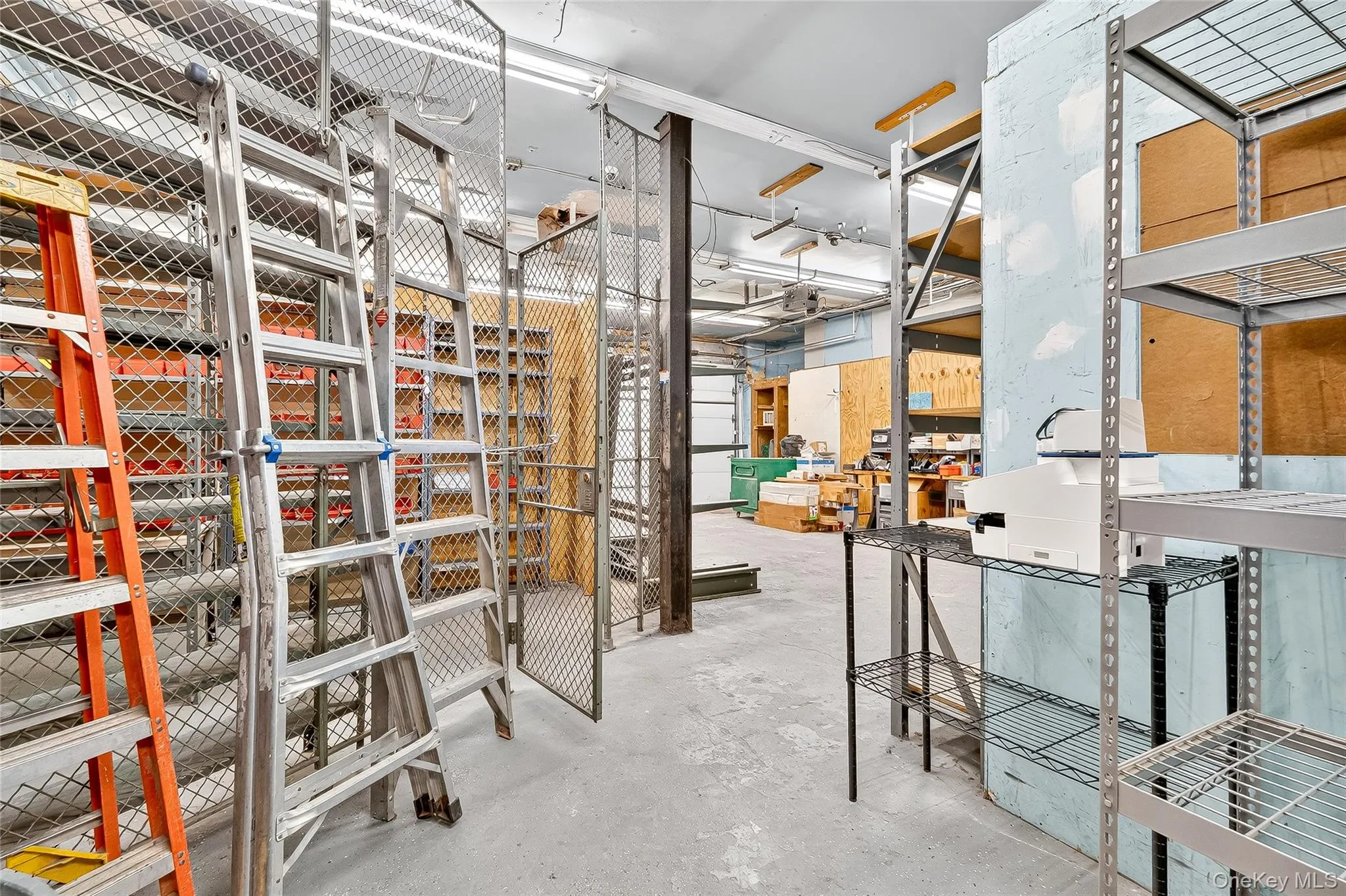 Warehouse 1 Warehouse 1