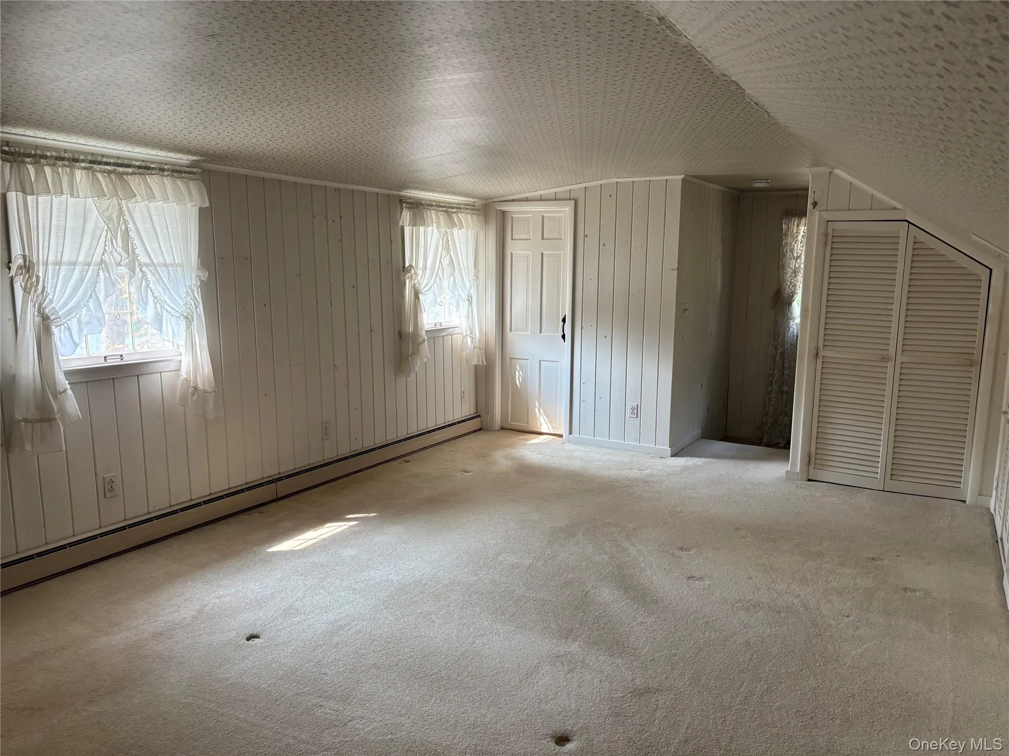 16 Rocklein Road, Riverhead, NY, 4 Bedrooms Bedrooms, 7 Rooms Rooms,1 BathroomBathrooms,Residential,For Rent,Rocklein,0,KEY909711 16 Rocklein Road, Riverhead, NY, 4 Bedrooms Bedrooms, 7 Rooms Rooms,1 BathroomBathrooms,Residential,For Rent,Rocklein,0,KEY909711