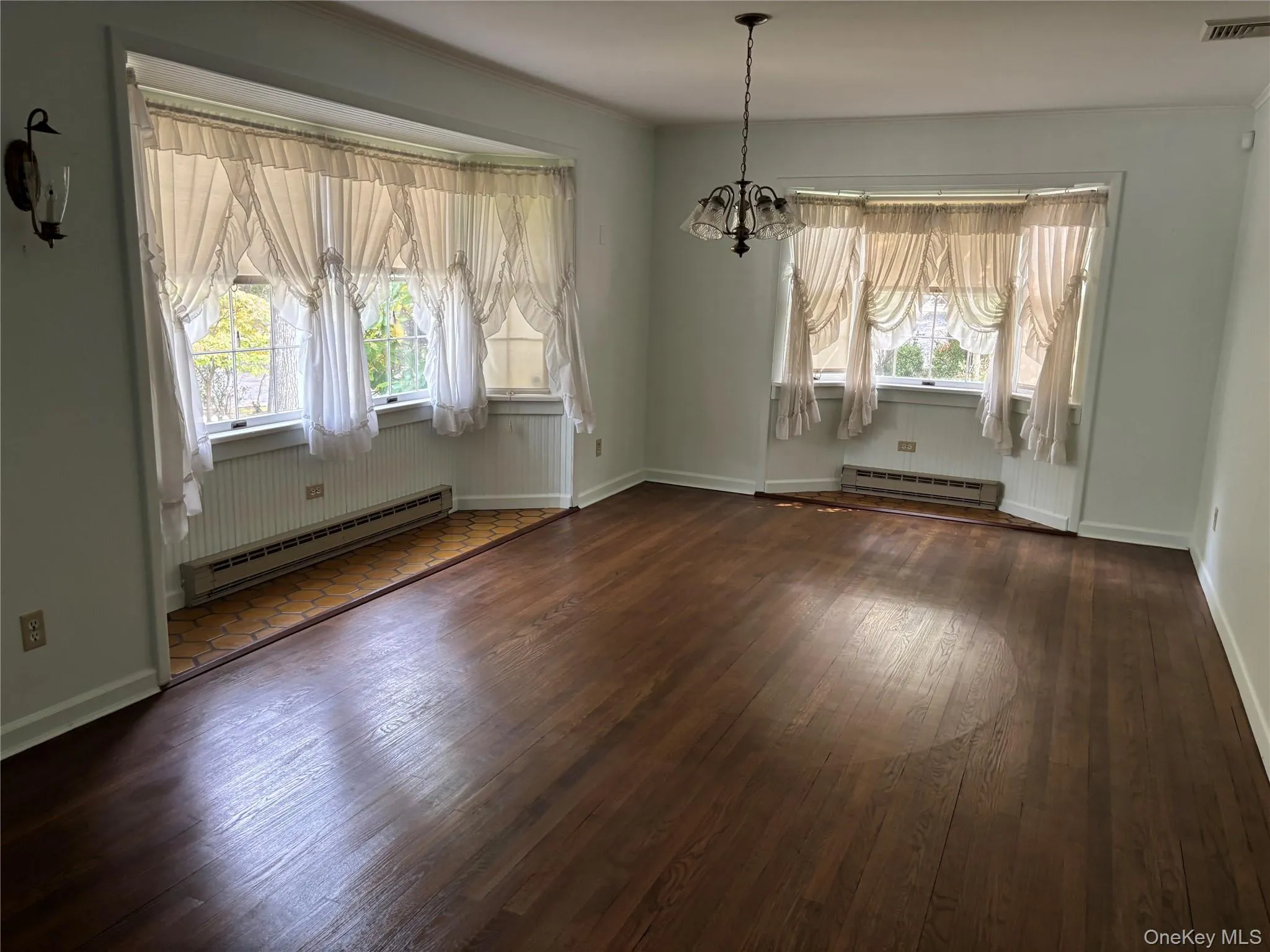 16 Rocklein Road, Riverhead, NY, 4 Bedrooms Bedrooms, 7 Rooms Rooms,1 BathroomBathrooms,Residential,For Rent,Rocklein,0,KEY909711 16 Rocklein Road, Riverhead, NY, 4 Bedrooms Bedrooms, 7 Rooms Rooms,1 BathroomBathrooms,Residential,For Rent,Rocklein,0,KEY909711