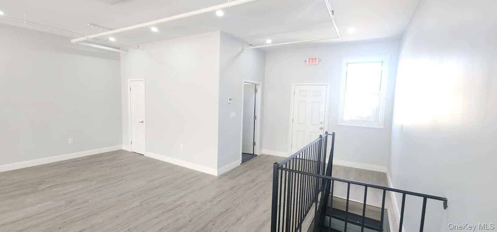 660 Port Washington Boulevard, North Hempstead, NY, ,Commercial Lease,Idx,Port Washington,0,909792 660 Port Washington Boulevard, North Hempstead, NY, ,Commercial Lease,Idx,Port Washington,0,909792