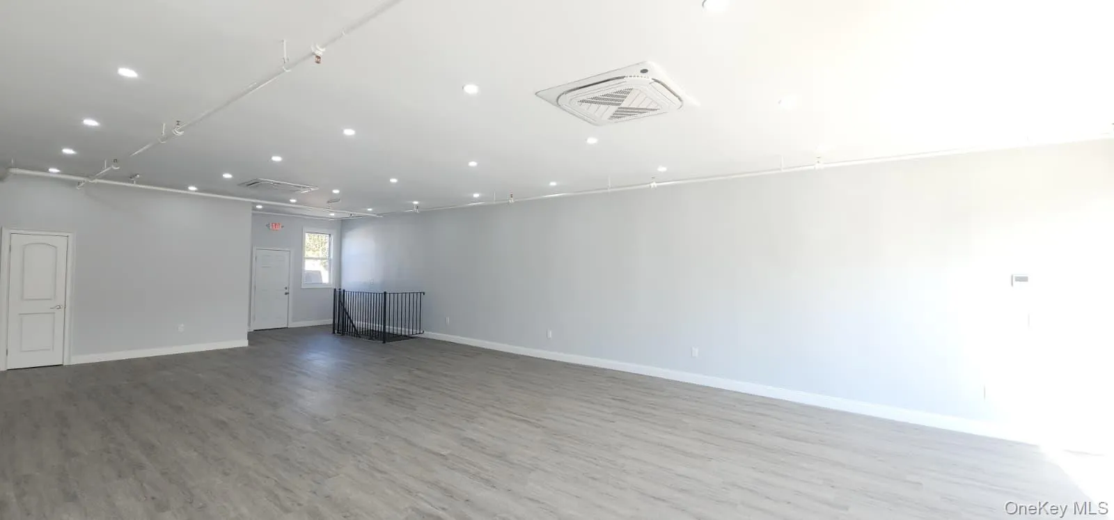660 Port Washington Boulevard, North Hempstead, NY, ,Commercial Lease,Idx,Port Washington,0,909792 660 Port Washington Boulevard, North Hempstead, NY, ,Commercial Lease,Idx,Port Washington,0,909792