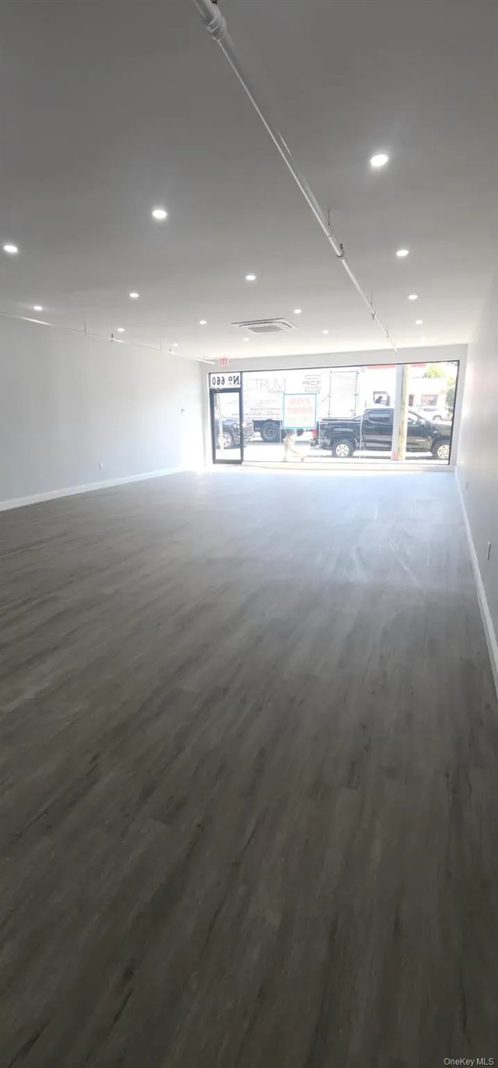 660 Port Washington Boulevard, North Hempstead, NY, ,Commercial Lease,Idx,Port Washington,0,909792 660 Port Washington Boulevard, North Hempstead, NY, ,Commercial Lease,Idx,Port Washington,0,909792