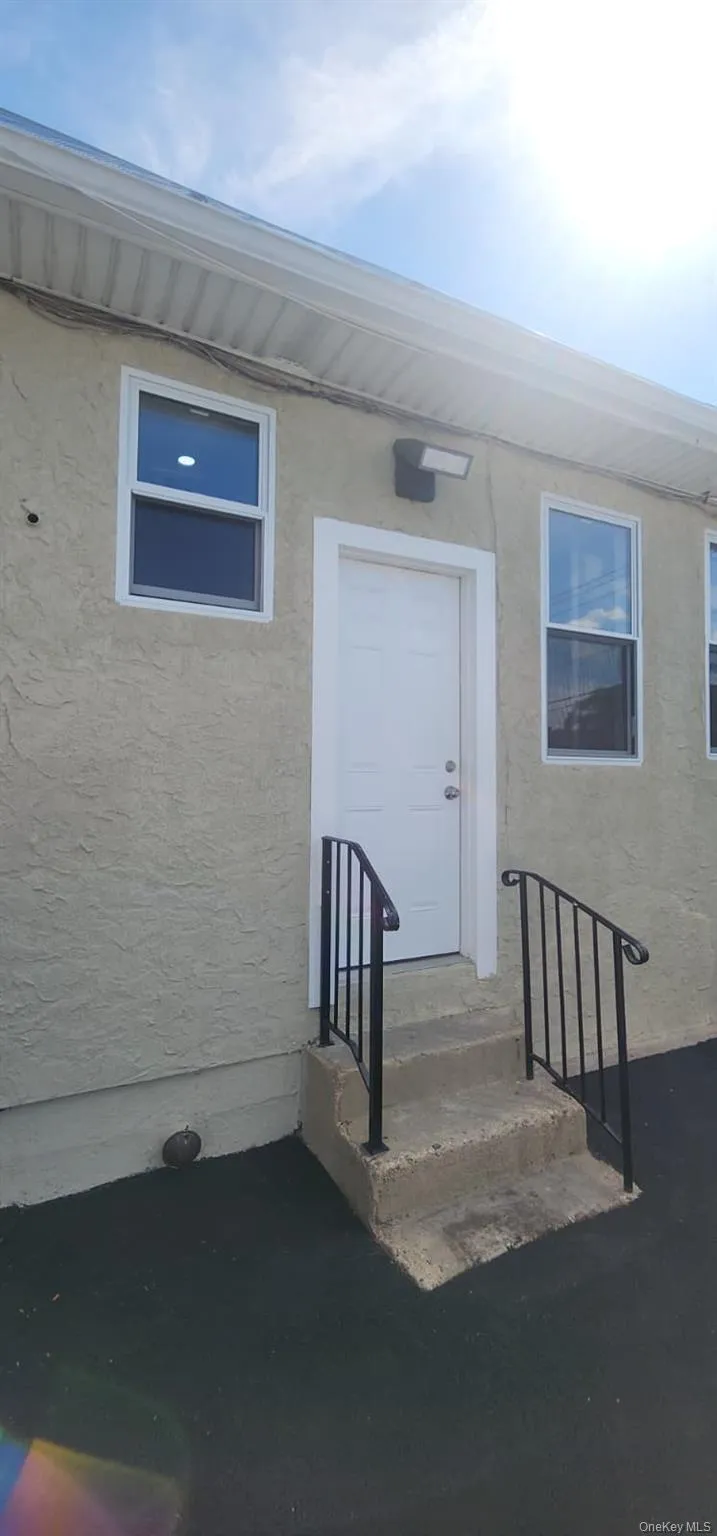 664 Port Washington Boulevard, North Hempstead, NY, ,Commercial Lease,Idx,Port Washington,0,909805 664 Port Washington Boulevard, North Hempstead, NY, ,Commercial Lease,Idx,Port Washington,0,909805