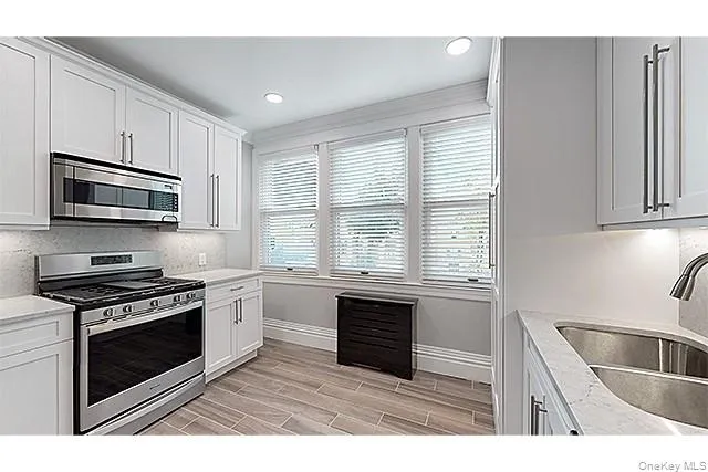 173 Sea Cliff Avenue, Oyster Bay, NY, 1 Bedroom Bedrooms, 3 Rooms Rooms,1 BathroomBathrooms,Residential Lease,Idx,Sea Cliff,0,909937 173 Sea Cliff Avenue, Oyster Bay, NY, 1 Bedroom Bedrooms, 3 Rooms Rooms,1 BathroomBathrooms,Residential Lease,Idx,Sea Cliff,0,909937