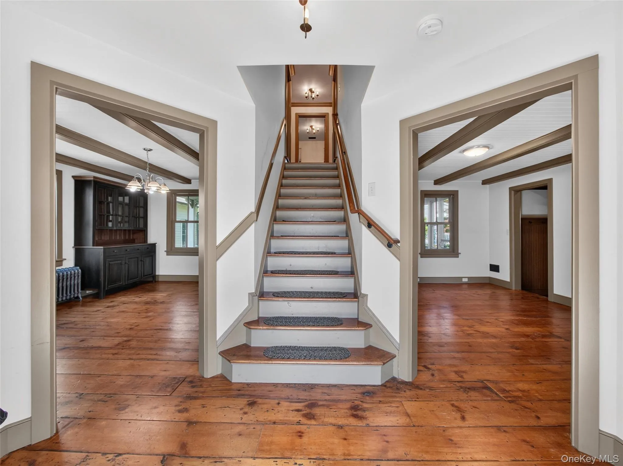 43 Rockland Avenue, Ramapo, NY, 3 Bedrooms Bedrooms, 9 Rooms Rooms,2 BathroomsBathrooms,Residential,For Rent,Rockland,0,909941 43 Rockland Avenue, Ramapo, NY, 3 Bedrooms Bedrooms, 9 Rooms Rooms,2 BathroomsBathrooms,Residential,For Rent,Rockland,0,909941