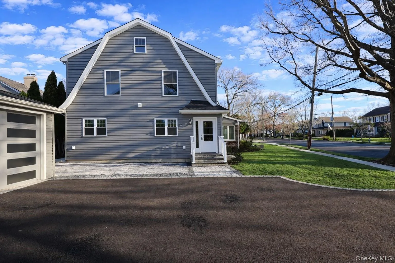78 Ontario Road, North Hempstead, NY, 4 Bedrooms Bedrooms, 13 Rooms Rooms,3 BathroomsBathrooms,Residential,For Rent,Ontario,0,910010 78 Ontario Road, North Hempstead, NY, 4 Bedrooms Bedrooms, 13 Rooms Rooms,3 BathroomsBathrooms,Residential,For Rent,Ontario,0,910010