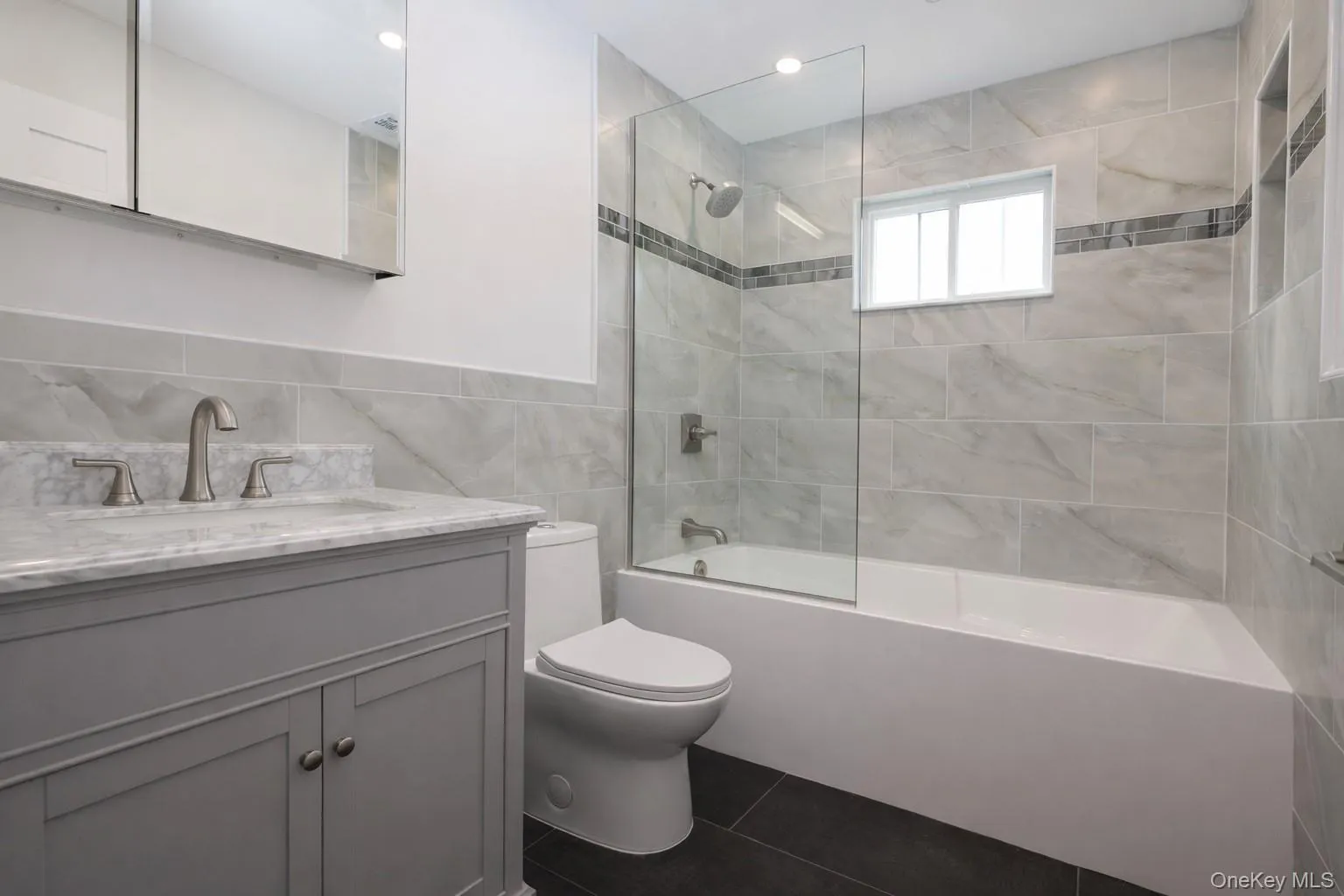 Second Floor Bathroom with Large Soaking Tub and Custom Glass Second Floor Bathroom with Large Soaking Tub and Custom Glass