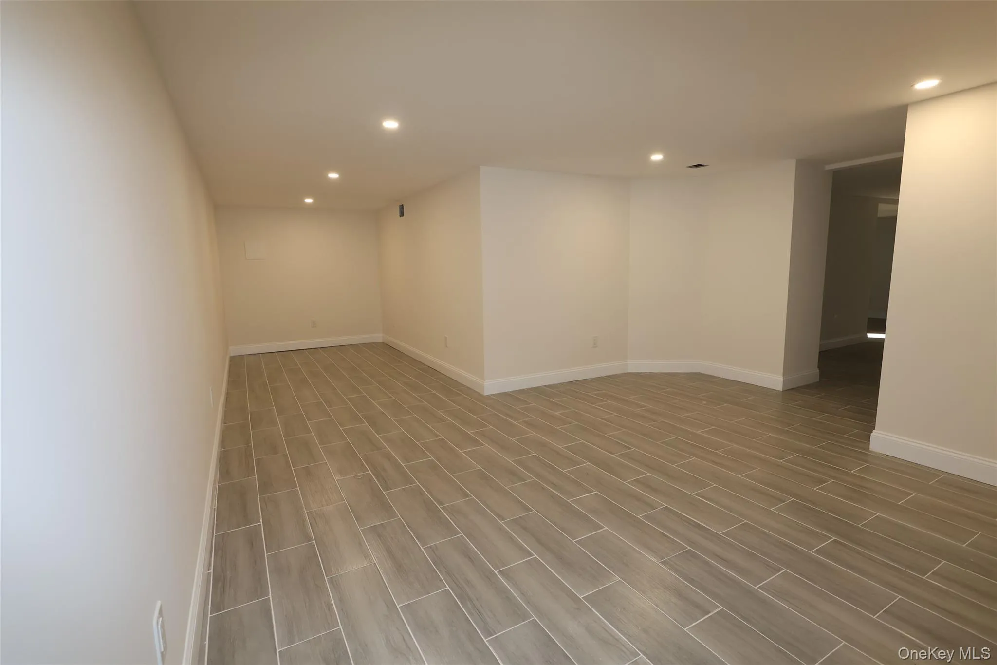 78 Ontario Road, North Hempstead, NY, 4 Bedrooms Bedrooms, 13 Rooms Rooms,3 BathroomsBathrooms,Residential,For Rent,Ontario,0,910010 78 Ontario Road, North Hempstead, NY, 4 Bedrooms Bedrooms, 13 Rooms Rooms,3 BathroomsBathrooms,Residential,For Rent,Ontario,0,910010