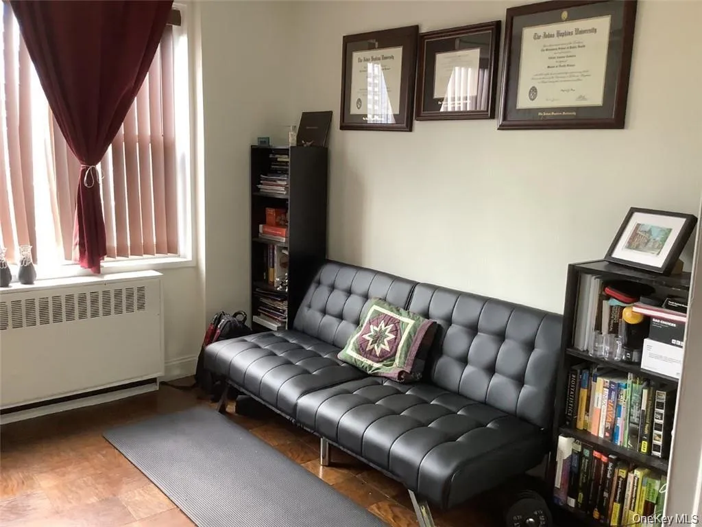 Living area with radiator heating unit Living area with radiator heating unit