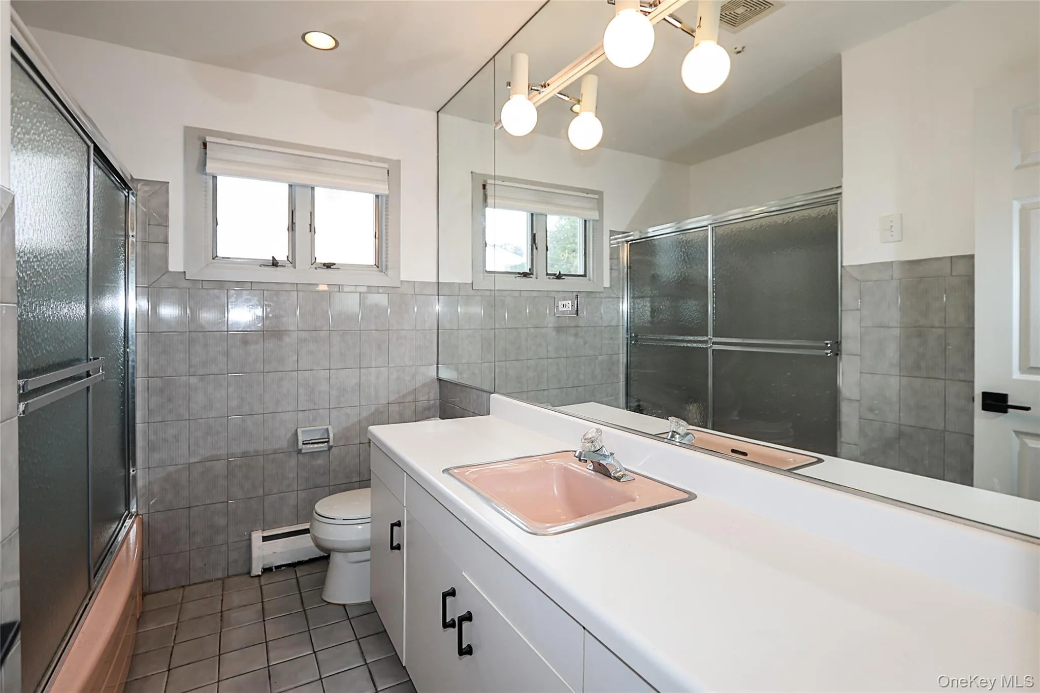 14 Glenn Drive, Oyster Bay, NY, 4 Bedrooms Bedrooms, 8 Rooms Rooms,3 BathroomsBathrooms,Residential Lease,Idx,Glenn,0,910199 14 Glenn Drive, Oyster Bay, NY, 4 Bedrooms Bedrooms, 8 Rooms Rooms,3 BathroomsBathrooms,Residential Lease,Idx,Glenn,0,910199