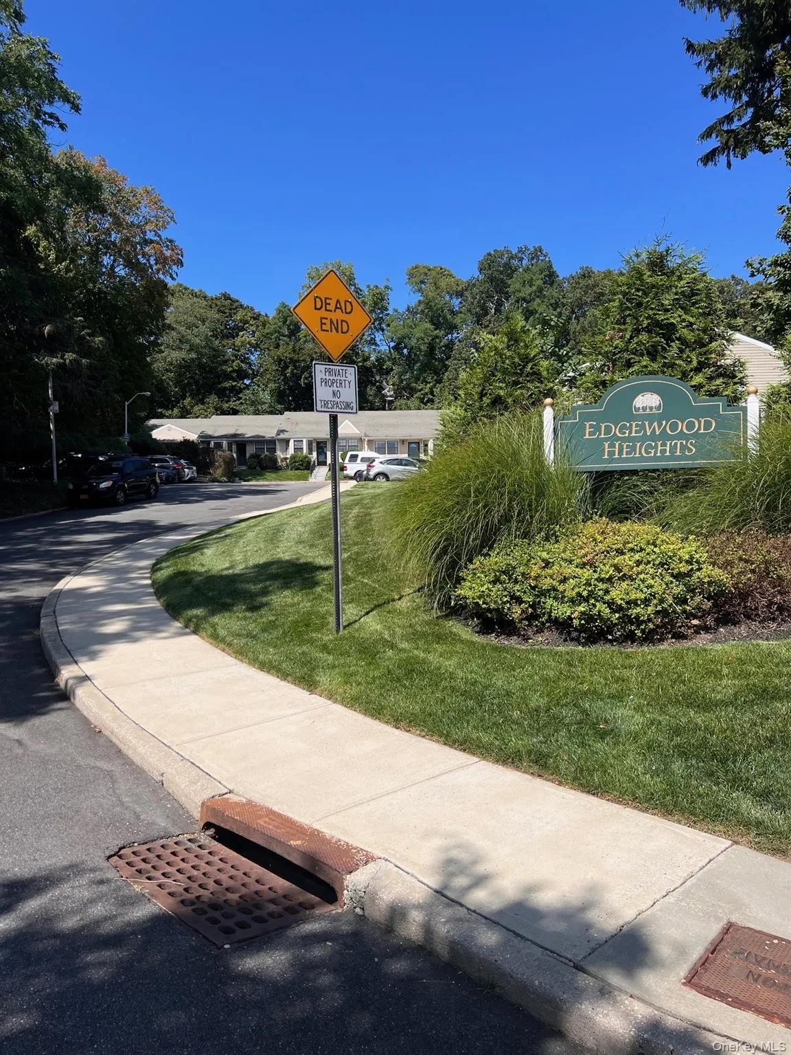 View of home's community located on quiet cul de sac in the heart of Huntington village. View of home's community located on quiet cul de sac in the heart of Huntington village.