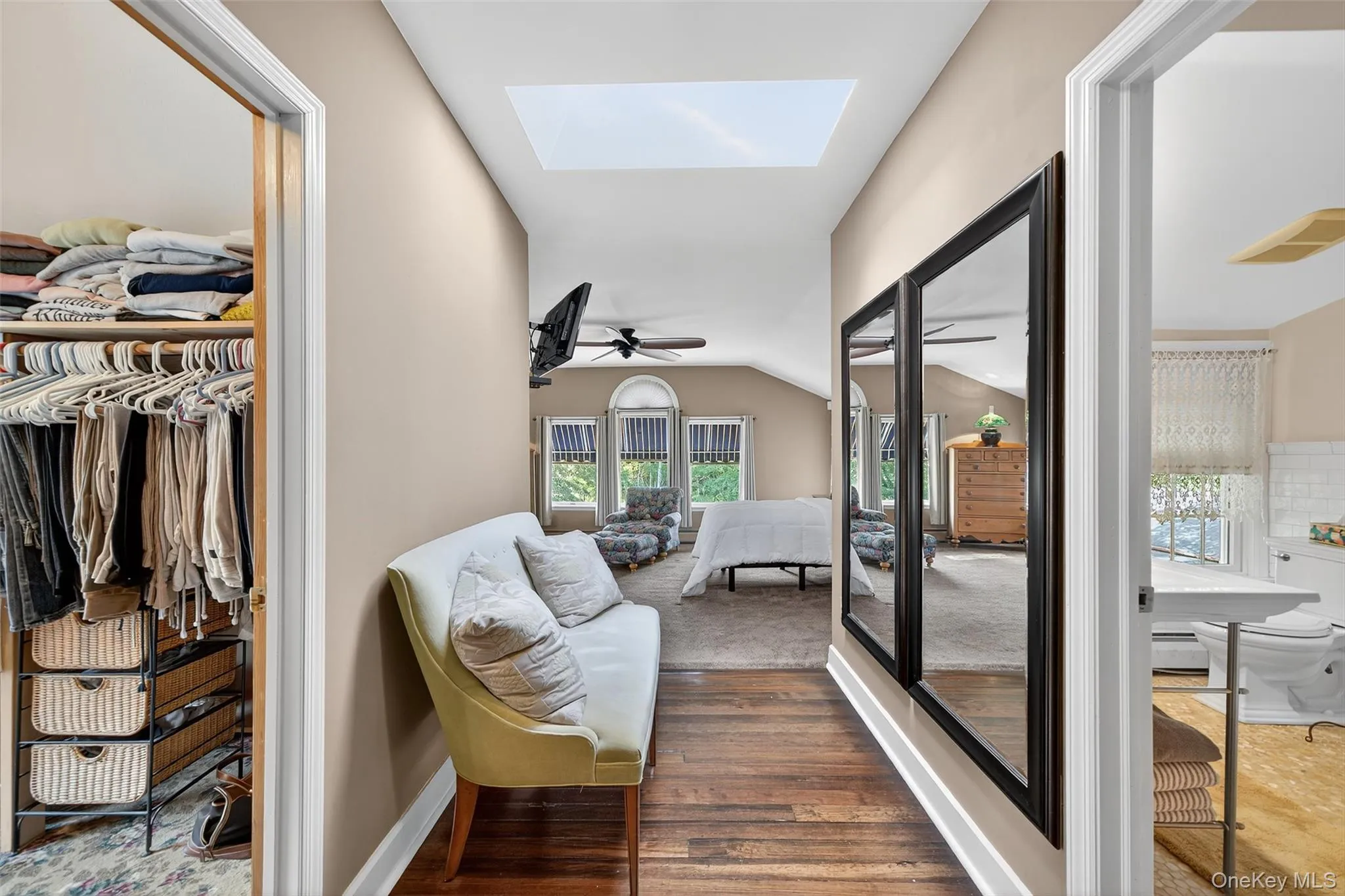 Primary Bedroom Sitting Area/Walk In Closet and Ensuite Primary Bedroom Sitting Area/Walk In Closet and Ensuite