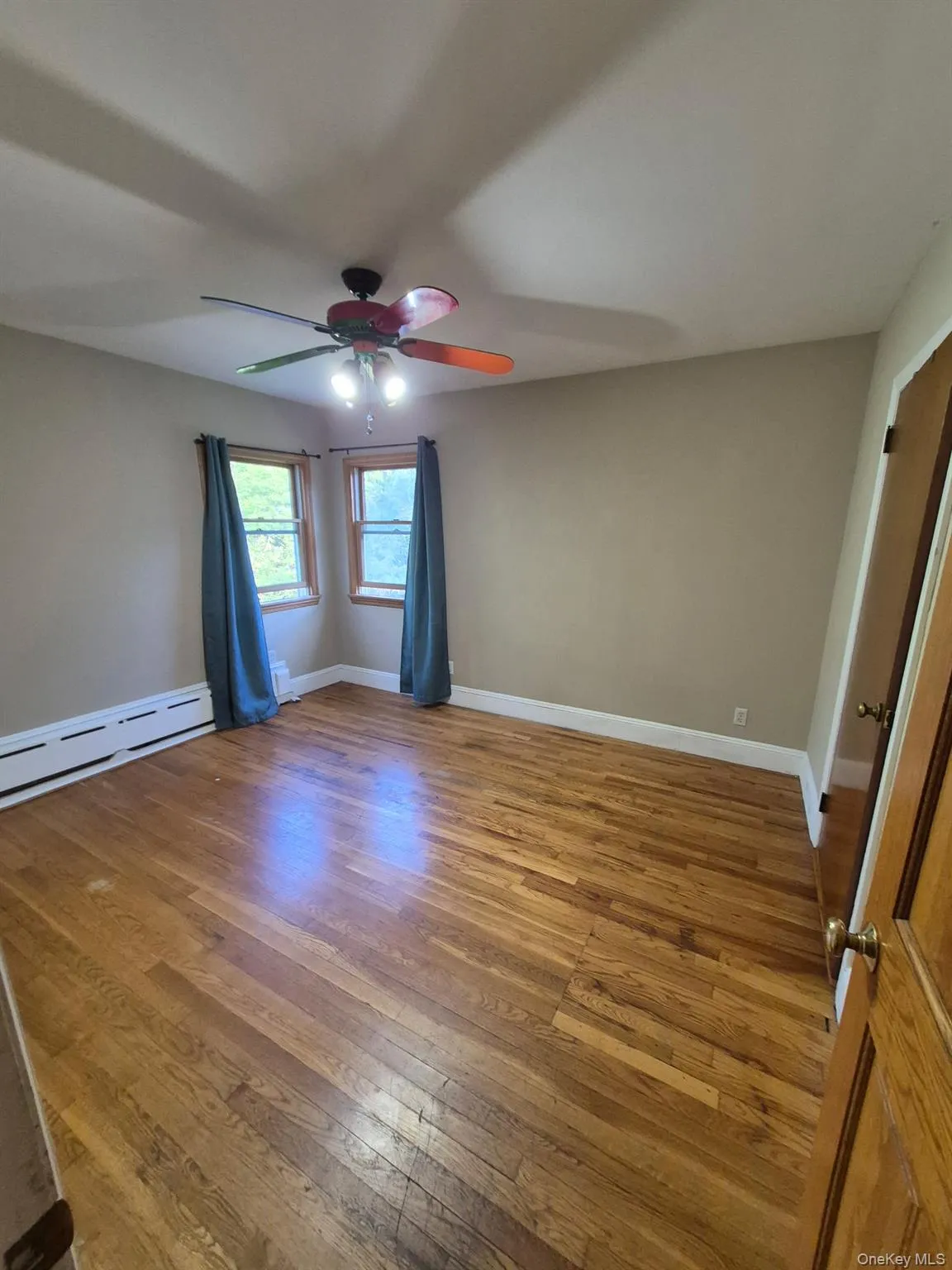 3 Meadowbrook Drive, Huntington, NY, 2 Bedrooms Bedrooms, 5 Rooms Rooms,1 BathroomBathrooms,Residential Lease,Idx,Meadowbrook,0,910339 3 Meadowbrook Drive, Huntington, NY, 2 Bedrooms Bedrooms, 5 Rooms Rooms,1 BathroomBathrooms,Residential Lease,Idx,Meadowbrook,0,910339