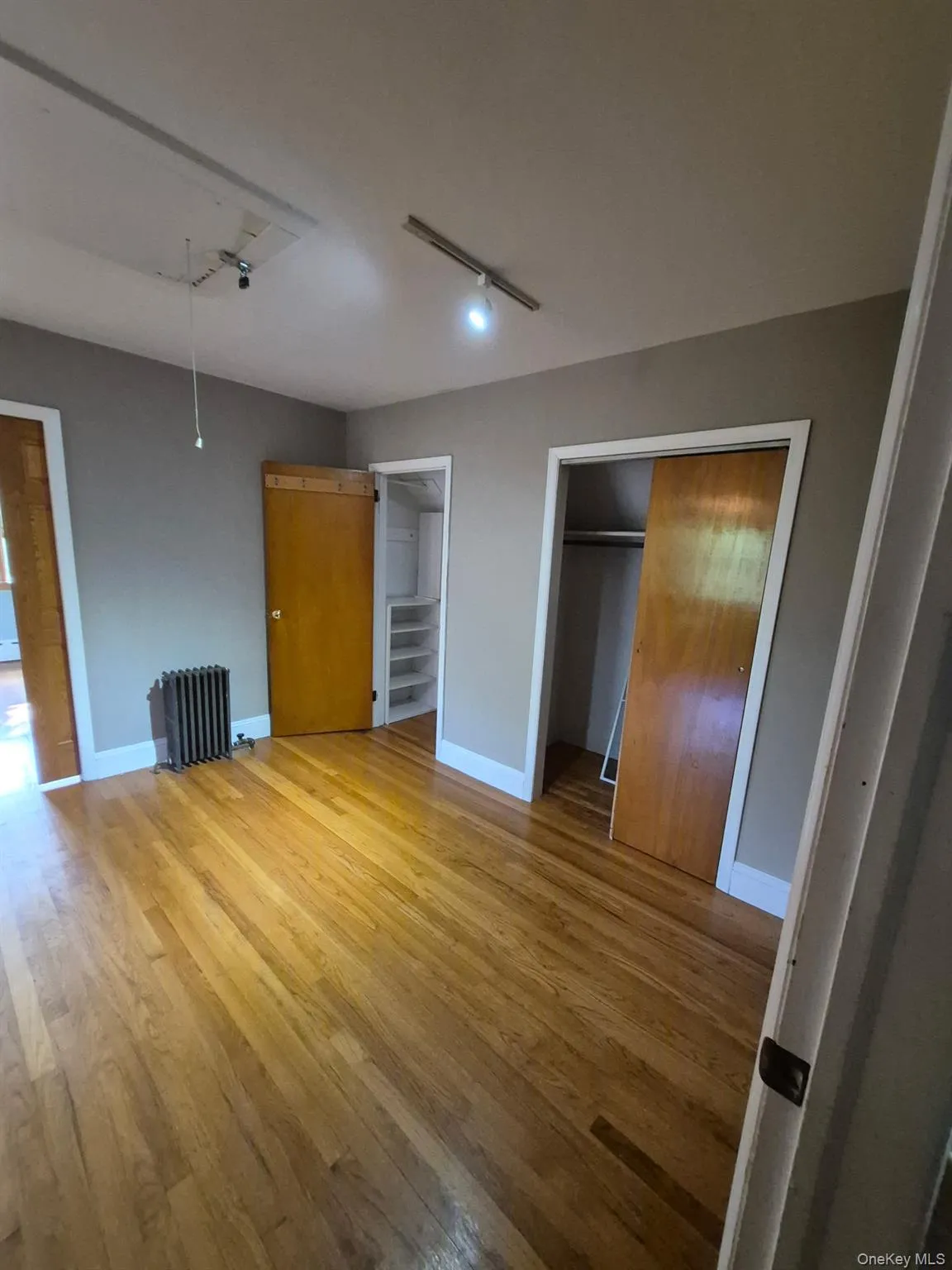 3 Meadowbrook Drive, Huntington, NY, 2 Bedrooms Bedrooms, 5 Rooms Rooms,1 BathroomBathrooms,Residential Lease,Idx,Meadowbrook,0,910339 3 Meadowbrook Drive, Huntington, NY, 2 Bedrooms Bedrooms, 5 Rooms Rooms,1 BathroomBathrooms,Residential Lease,Idx,Meadowbrook,0,910339