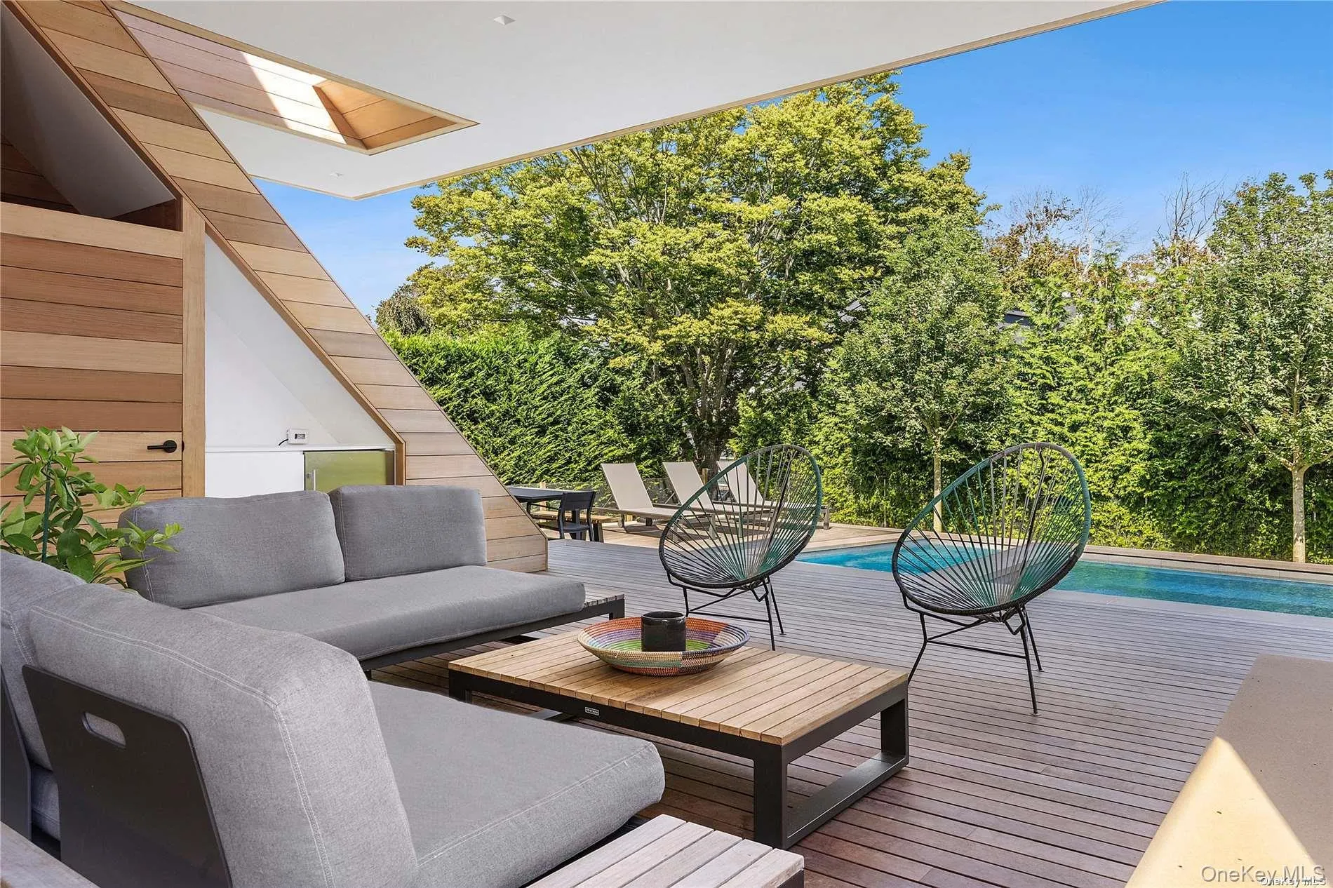 42 Library Avenue, Southampton, NY, 6 Bedrooms Bedrooms, 15 Rooms Rooms,7 BathroomsBathrooms,Residential Lease,Idx,Library,910496 42 Library Avenue, Southampton, NY, 6 Bedrooms Bedrooms, 15 Rooms Rooms,7 BathroomsBathrooms,Residential Lease,Idx,Library,910496