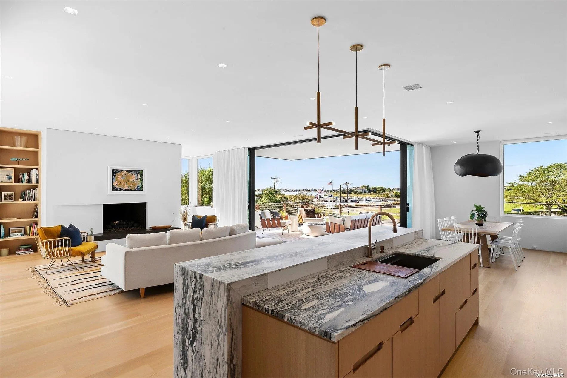 42 Library Avenue, Southampton, NY, 6 Bedrooms Bedrooms, 15 Rooms Rooms,7 BathroomsBathrooms,Residential Lease,Idx,Library,910496 42 Library Avenue, Southampton, NY, 6 Bedrooms Bedrooms, 15 Rooms Rooms,7 BathroomsBathrooms,Residential Lease,Idx,Library,910496