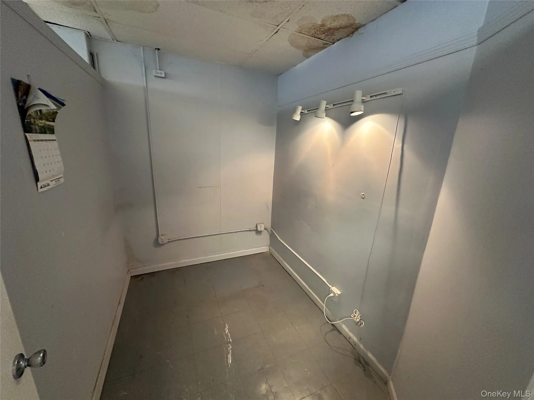 208 Willis Avenue, North Hempstead, NY, ,Commercial Lease,Idx,Willis,910612 208 Willis Avenue, North Hempstead, NY, ,Commercial Lease,Idx,Willis,910612