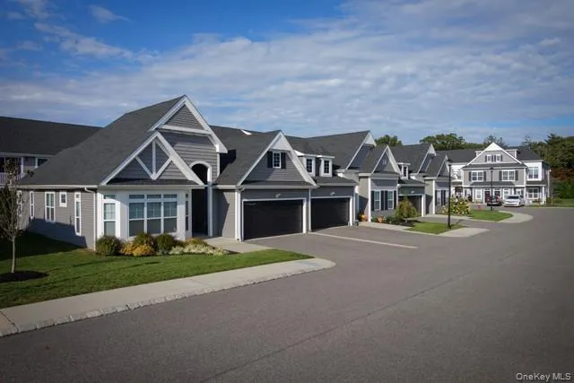 166 Sutton Court, Brookhaven, NY, 2 Bedrooms Bedrooms, 5 Rooms Rooms,2 BathroomsBathrooms,Residential Lease,Idx,Sutton,0,910667 166 Sutton Court, Brookhaven, NY, 2 Bedrooms Bedrooms, 5 Rooms Rooms,2 BathroomsBathrooms,Residential Lease,Idx,Sutton,0,910667