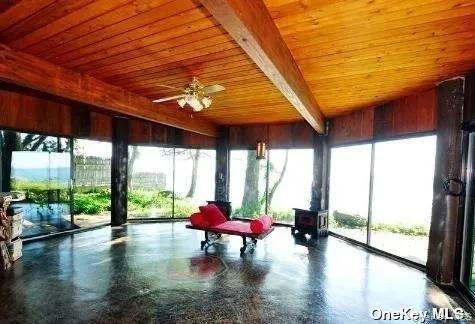 Family Room has outside entrance. Family Room has outside entrance.