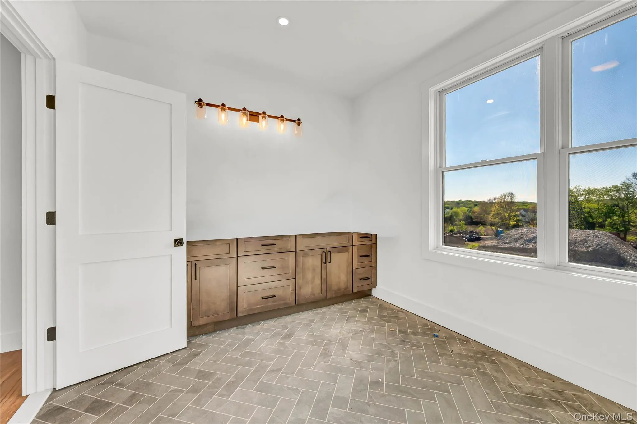 71 Abu Mousa Drive, La Grange, NY, 4 Bedrooms Bedrooms, 8 Rooms Rooms,3 BathroomsBathrooms,Residential,For Rent,Abu Mousa,0,910963 71 Abu Mousa Drive, La Grange, NY, 4 Bedrooms Bedrooms, 8 Rooms Rooms,3 BathroomsBathrooms,Residential,For Rent,Abu Mousa,0,910963