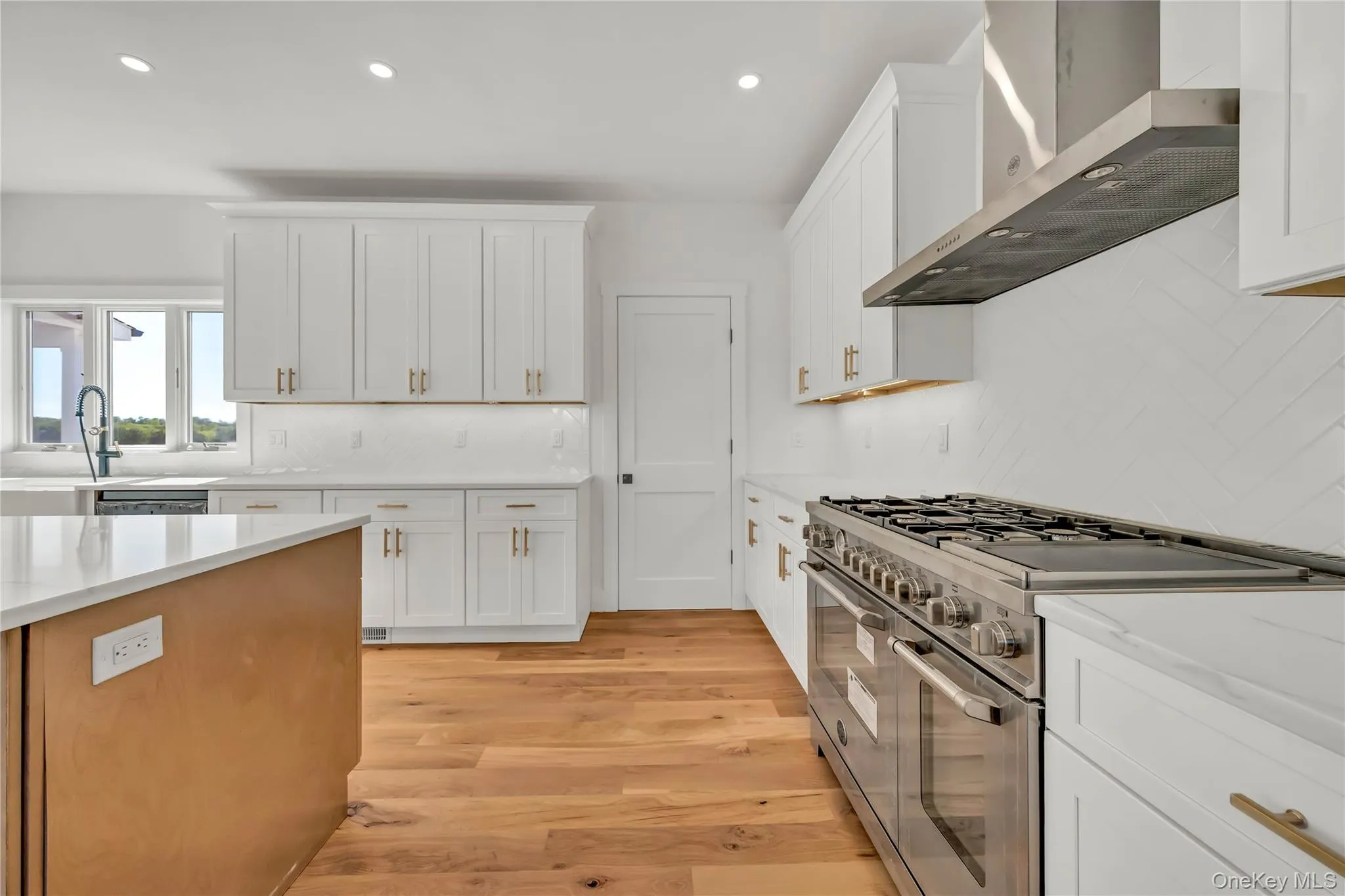 71 Abu Mousa Drive, La Grange, NY, 4 Bedrooms Bedrooms, 8 Rooms Rooms,3 BathroomsBathrooms,Residential,For Rent,Abu Mousa,0,910963 71 Abu Mousa Drive, La Grange, NY, 4 Bedrooms Bedrooms, 8 Rooms Rooms,3 BathroomsBathrooms,Residential,For Rent,Abu Mousa,0,910963