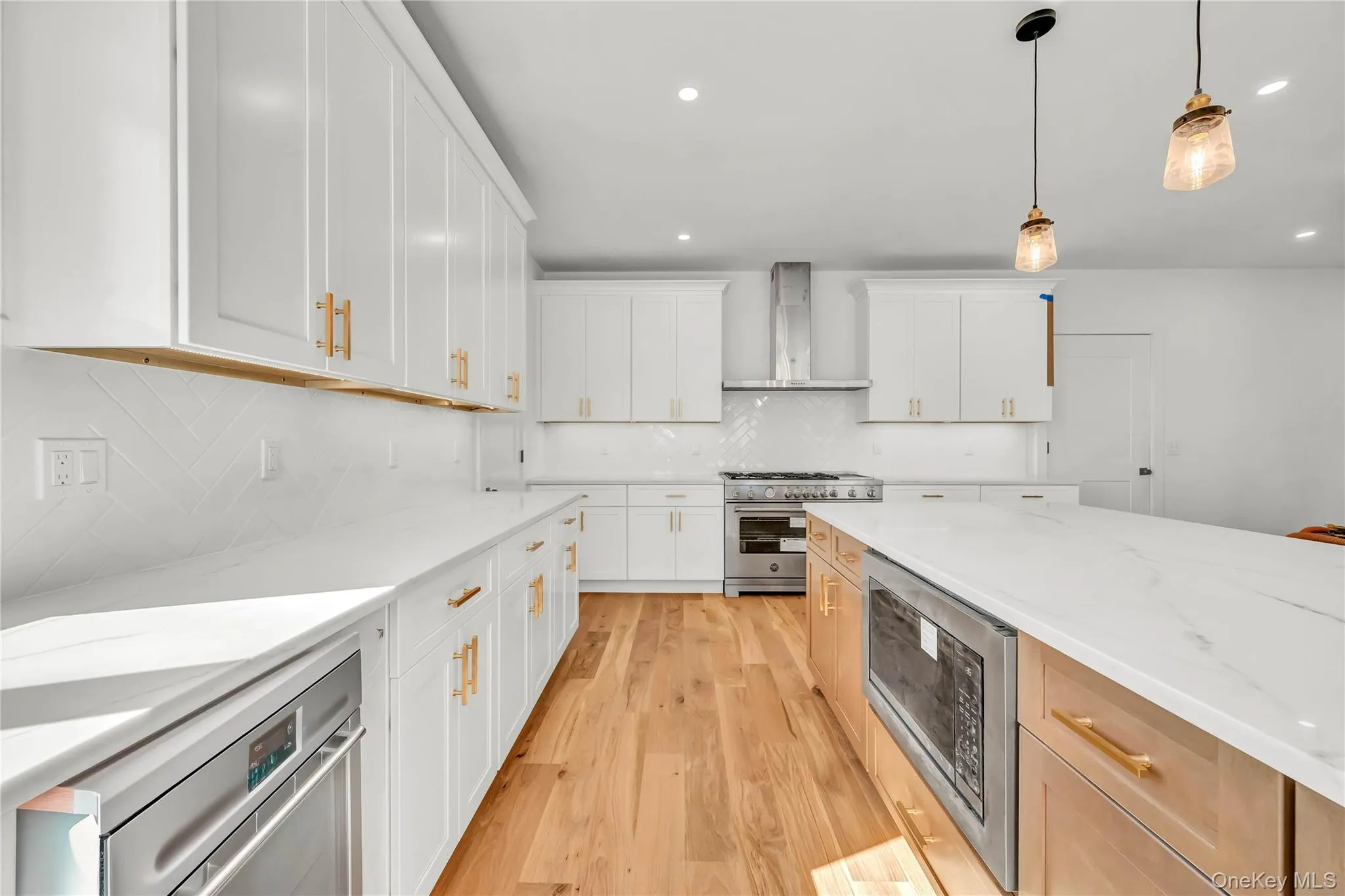 71 Abu Mousa Drive, La Grange, NY, 4 Bedrooms Bedrooms, 8 Rooms Rooms,3 BathroomsBathrooms,Residential,For Rent,Abu Mousa,0,910963 71 Abu Mousa Drive, La Grange, NY, 4 Bedrooms Bedrooms, 8 Rooms Rooms,3 BathroomsBathrooms,Residential,For Rent,Abu Mousa,0,910963