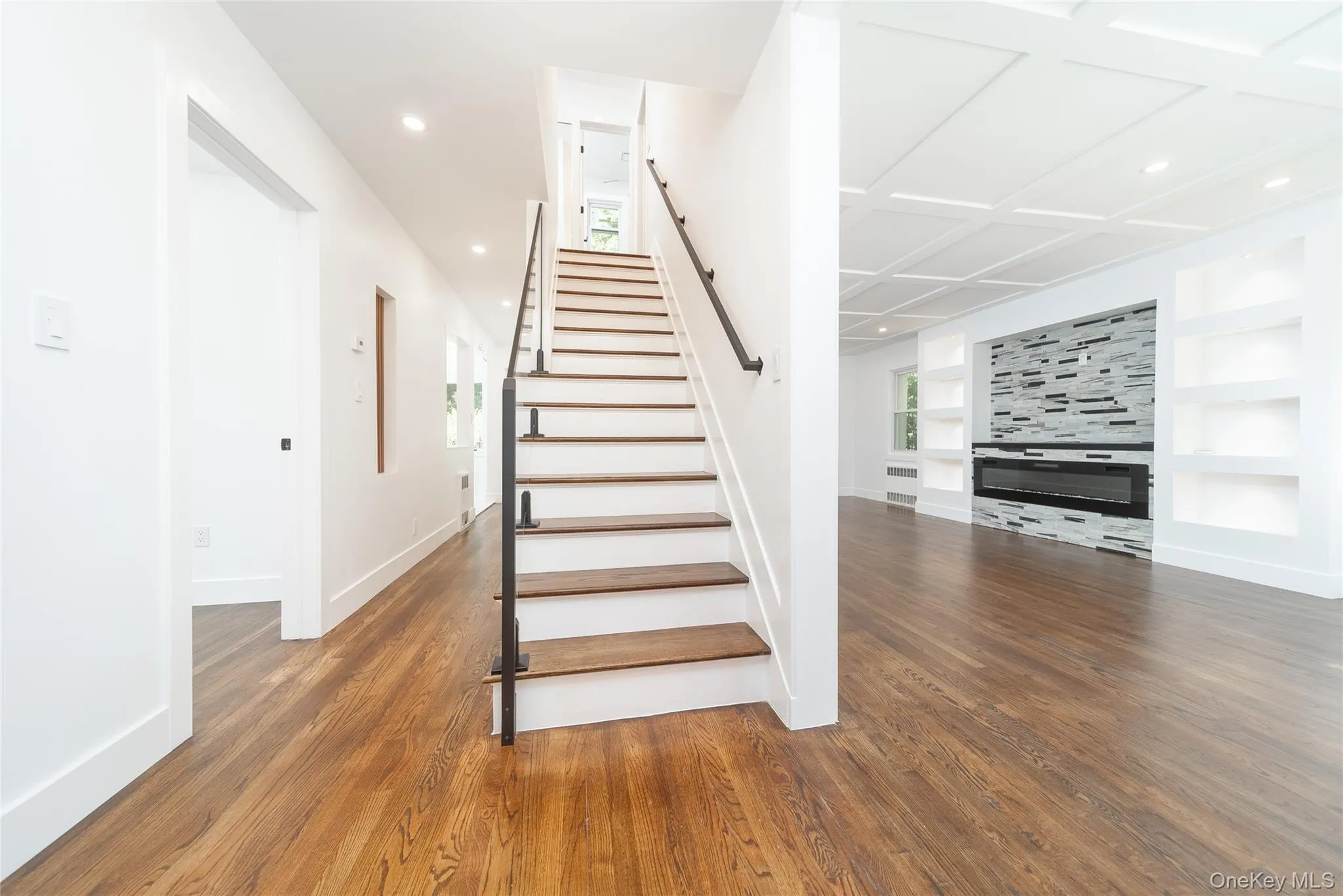 8632 Midland Parkway, New York, NY, 4 Bedrooms Bedrooms, 10 Rooms Rooms,3 BathroomsBathrooms,Residential,For Rent,Midland,0,910967 8632 Midland Parkway, New York, NY, 4 Bedrooms Bedrooms, 10 Rooms Rooms,3 BathroomsBathrooms,Residential,For Rent,Midland,0,910967