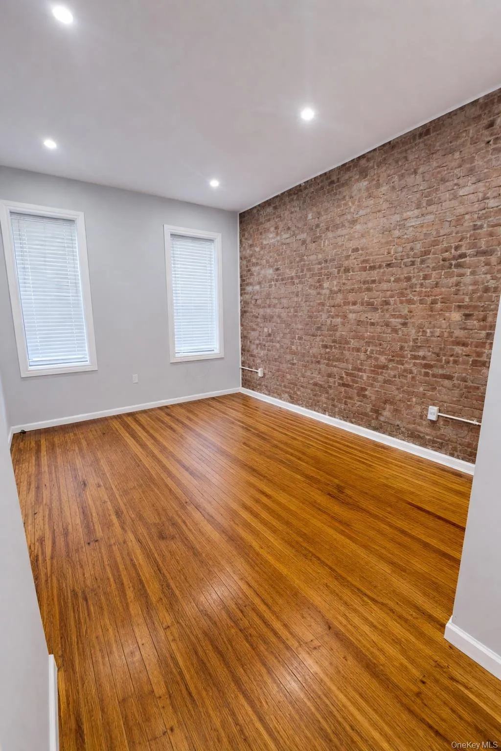 299 Malcolm X Boulevard, New York, NY, 4 Bedrooms Bedrooms, 7 Rooms Rooms,1 BathroomBathrooms,Residential Lease,For Rent,Malcolm X,0,911015 299 Malcolm X Boulevard, New York, NY, 4 Bedrooms Bedrooms, 7 Rooms Rooms,1 BathroomBathrooms,Residential Lease,For Rent,Malcolm X,0,911015