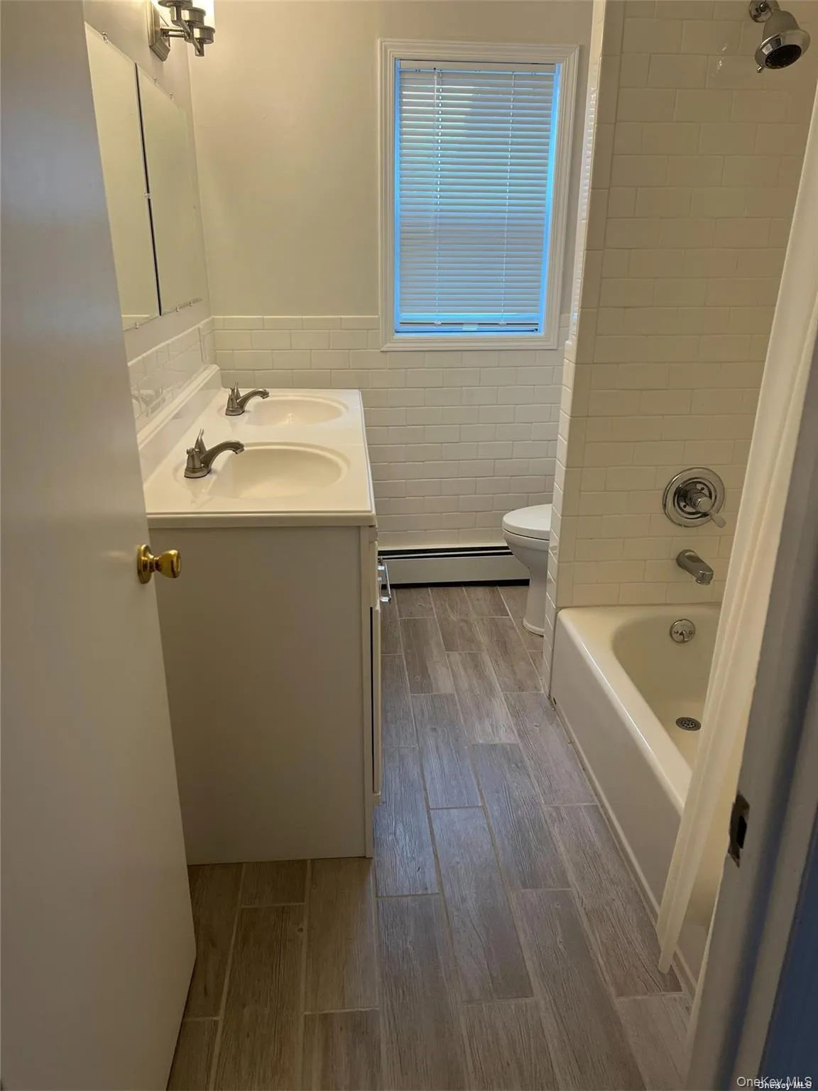 77 Andrew Street, North Hempstead, NY, 2 Bedrooms Bedrooms, 4 Rooms Rooms,1 BathroomBathrooms,Residential Lease,Idx,Andrew,0,911312 77 Andrew Street, North Hempstead, NY, 2 Bedrooms Bedrooms, 4 Rooms Rooms,1 BathroomBathrooms,Residential Lease,Idx,Andrew,0,911312