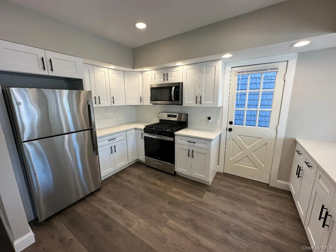 84 Rochester Avenue, Long Beach, NY, 2 Bedrooms Bedrooms, 5 Rooms Rooms,1 BathroomBathrooms,Residential Lease,Idx,Rochester,0,911504 84 Rochester Avenue, Long Beach, NY, 2 Bedrooms Bedrooms, 5 Rooms Rooms,1 BathroomBathrooms,Residential Lease,Idx,Rochester,0,911504