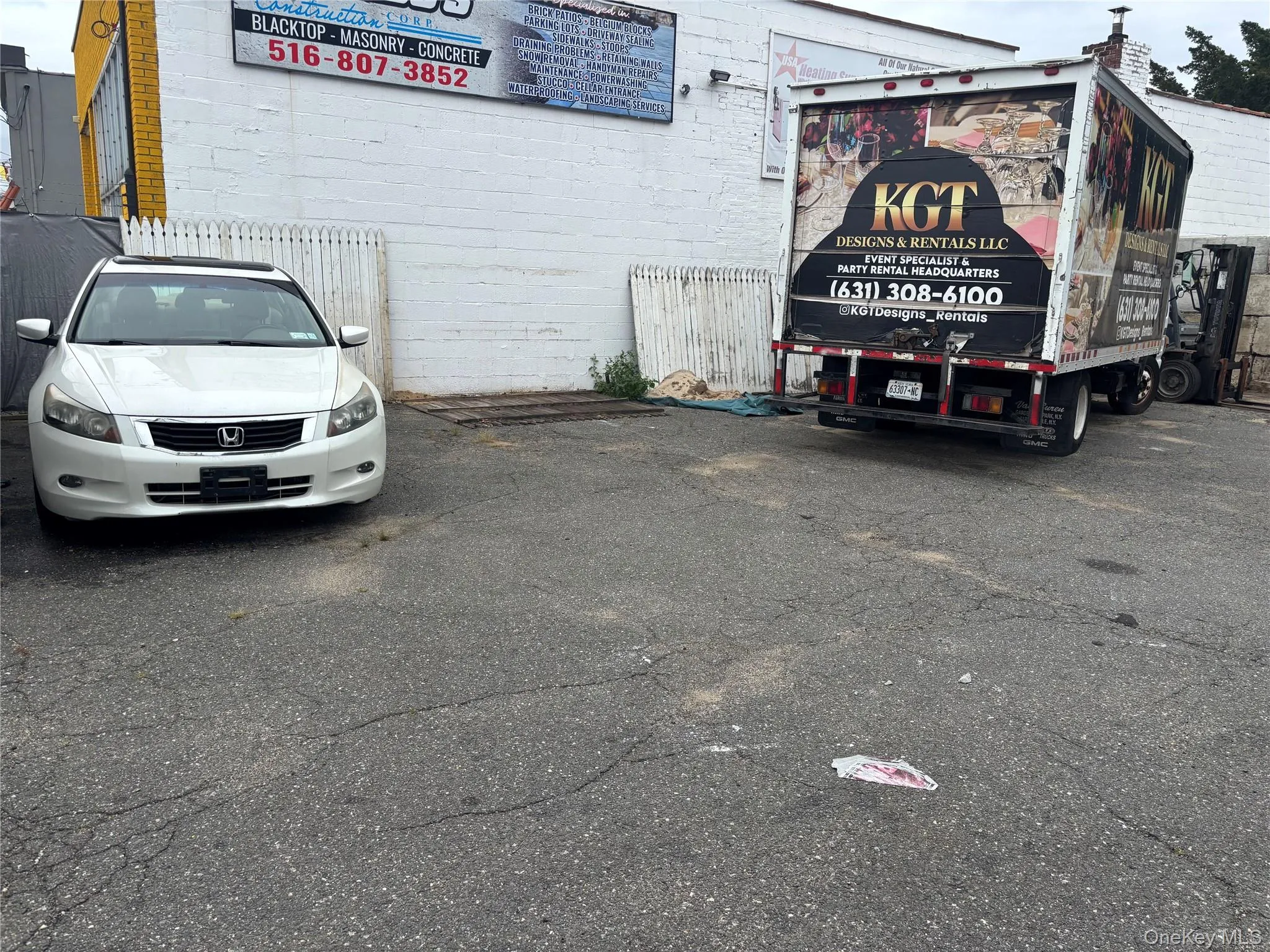 View of parking / parking lot View of parking / parking lot