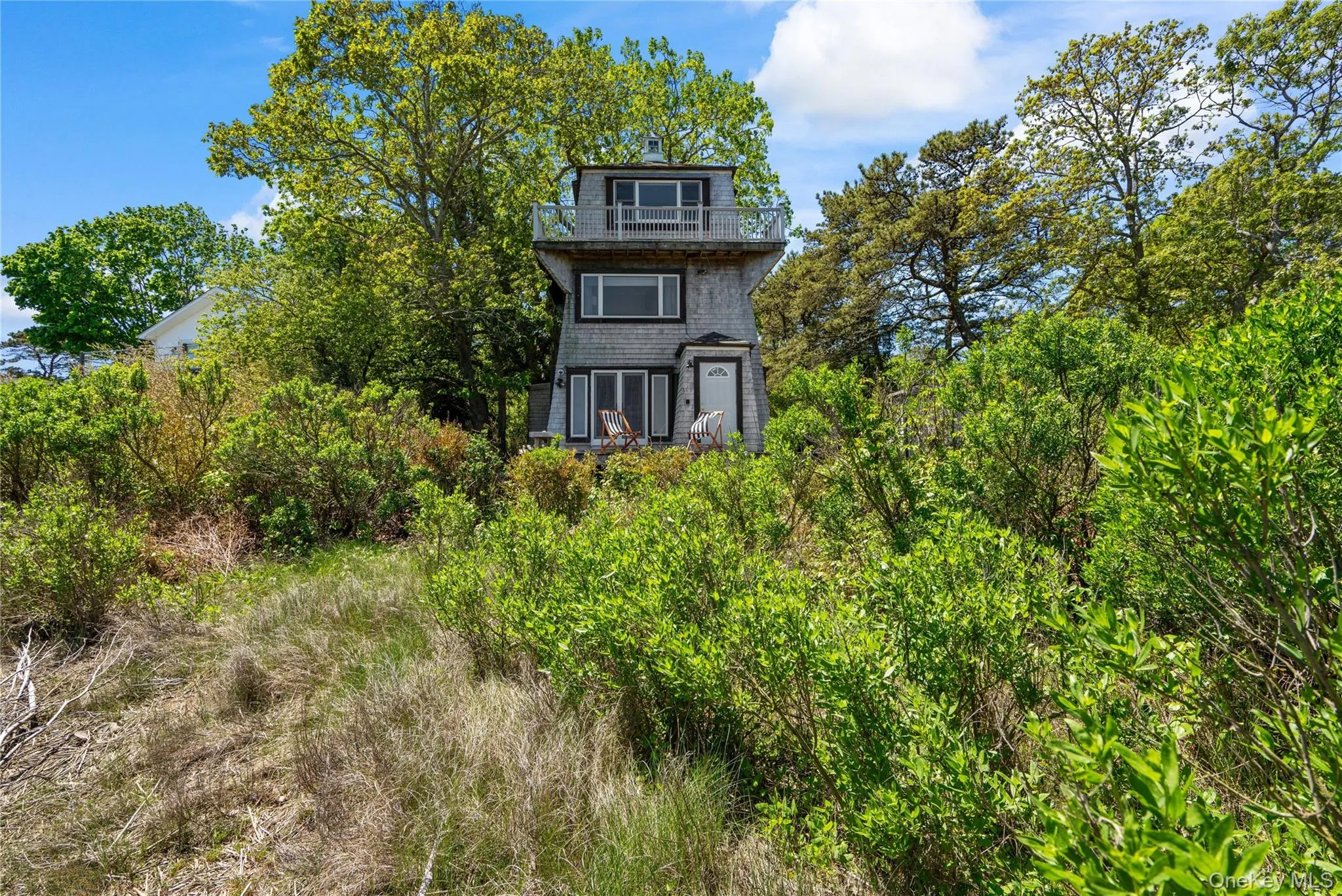 View of front facade View of front facade