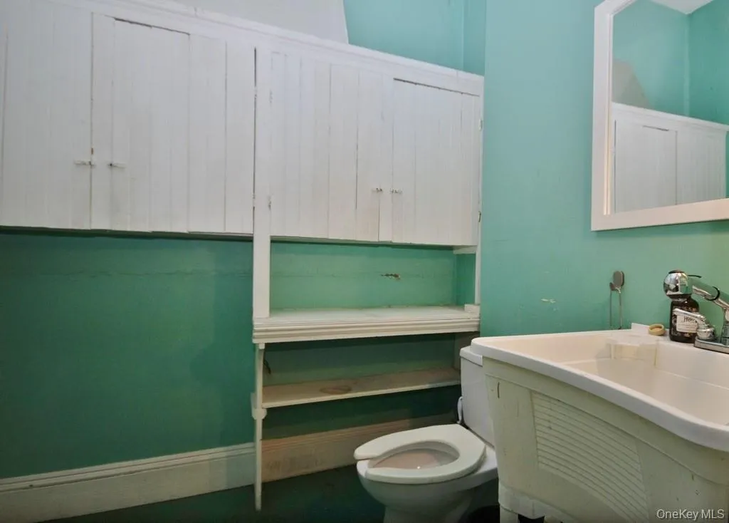 Bathroom - Access from Back Room Bathroom - Access from Back Room