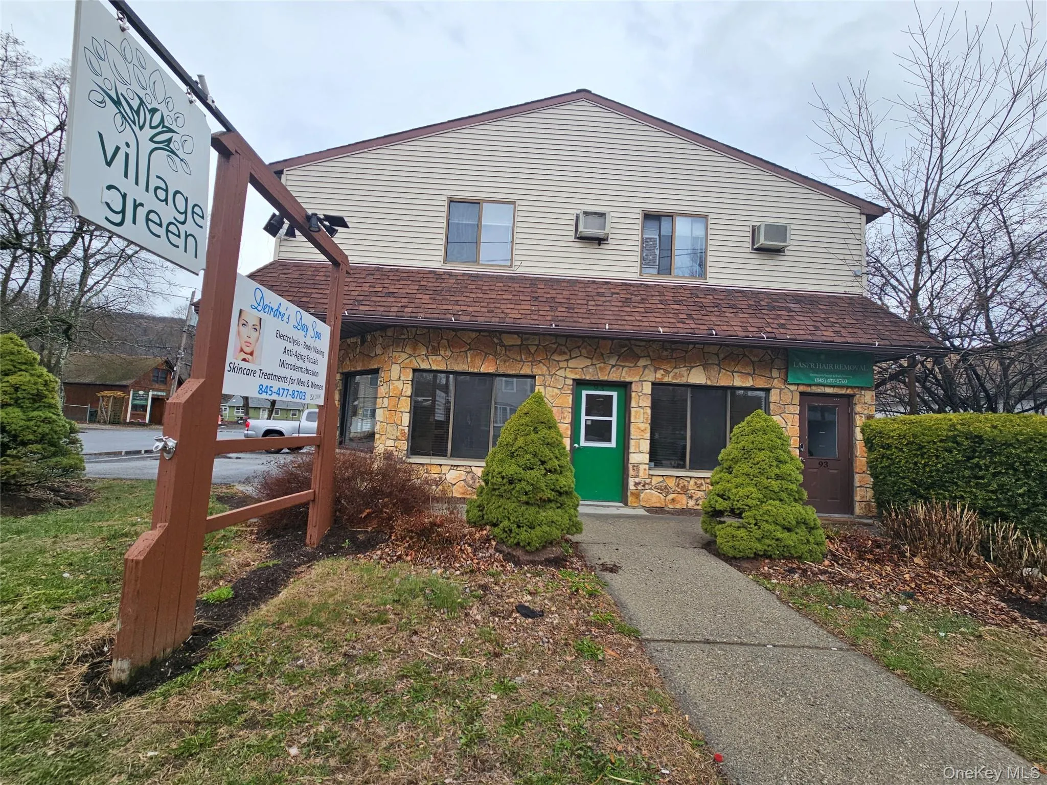View of front facade with stone siding View of front facade with stone siding
