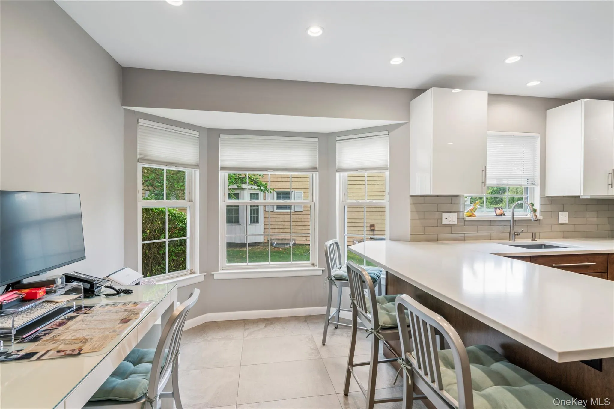 154 Hidden Ridge Drive, Oyster Bay, NY, 3 Bedrooms Bedrooms, 7 Rooms Rooms,2 BathroomsBathrooms,Residential,For Rent,Hidden Ridge,0,911695 154 Hidden Ridge Drive, Oyster Bay, NY, 3 Bedrooms Bedrooms, 7 Rooms Rooms,2 BathroomsBathrooms,Residential,For Rent,Hidden Ridge,0,911695