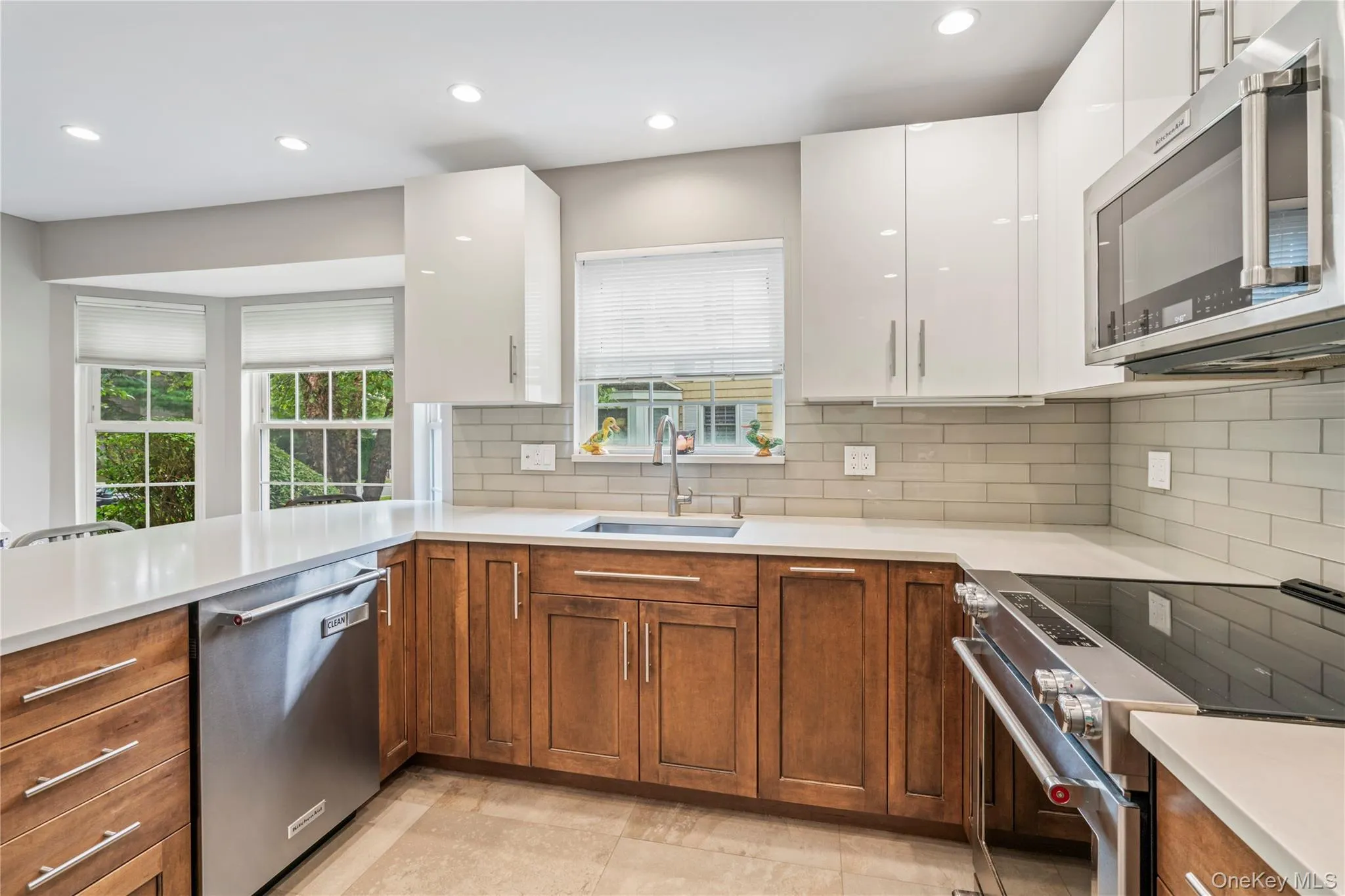 154 Hidden Ridge Drive, Oyster Bay, NY, 3 Bedrooms Bedrooms, 7 Rooms Rooms,2 BathroomsBathrooms,Residential,For Rent,Hidden Ridge,0,911695 154 Hidden Ridge Drive, Oyster Bay, NY, 3 Bedrooms Bedrooms, 7 Rooms Rooms,2 BathroomsBathrooms,Residential,For Rent,Hidden Ridge,0,911695