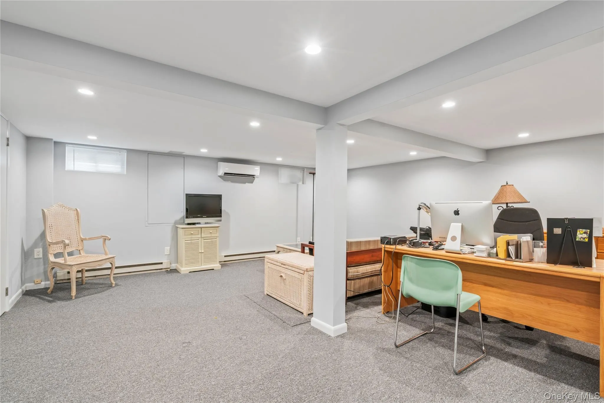 154 Hidden Ridge Drive, Oyster Bay, NY, 3 Bedrooms Bedrooms, 7 Rooms Rooms,2 BathroomsBathrooms,Residential,For Rent,Hidden Ridge,0,911695 154 Hidden Ridge Drive, Oyster Bay, NY, 3 Bedrooms Bedrooms, 7 Rooms Rooms,2 BathroomsBathrooms,Residential,For Rent,Hidden Ridge,0,911695