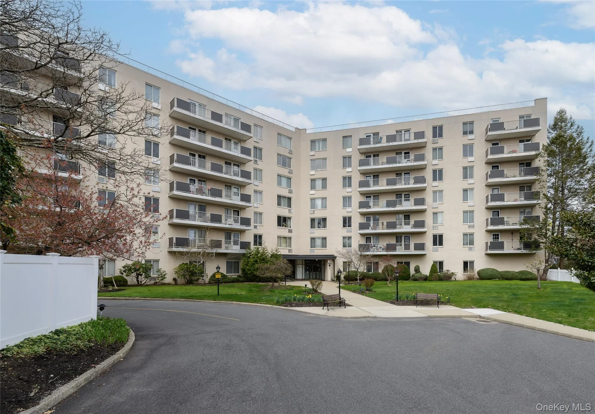 135 Post Avenue, North Hempstead, NY, 1 Bedroom Bedrooms, 4 Rooms Rooms,1 BathroomBathrooms,Residential Lease,For Rent,Post,0,911712 135 Post Avenue, North Hempstead, NY, 1 Bedroom Bedrooms, 4 Rooms Rooms,1 BathroomBathrooms,Residential Lease,For Rent,Post,0,911712