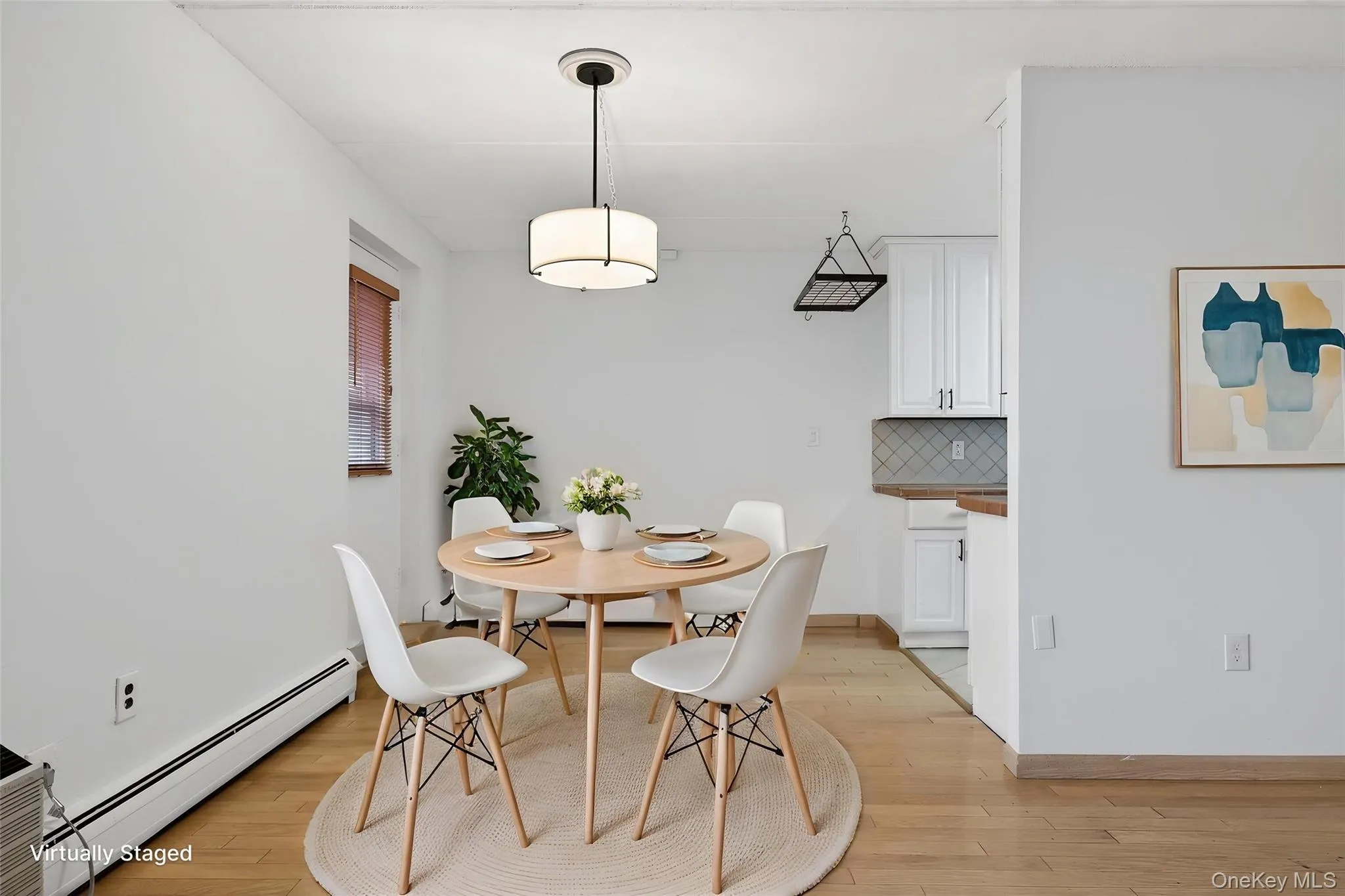 135 Post Avenue, North Hempstead, NY, 1 Bedroom Bedrooms, 4 Rooms Rooms,1 BathroomBathrooms,Residential Lease,For Rent,Post,0,911712 135 Post Avenue, North Hempstead, NY, 1 Bedroom Bedrooms, 4 Rooms Rooms,1 BathroomBathrooms,Residential Lease,For Rent,Post,0,911712