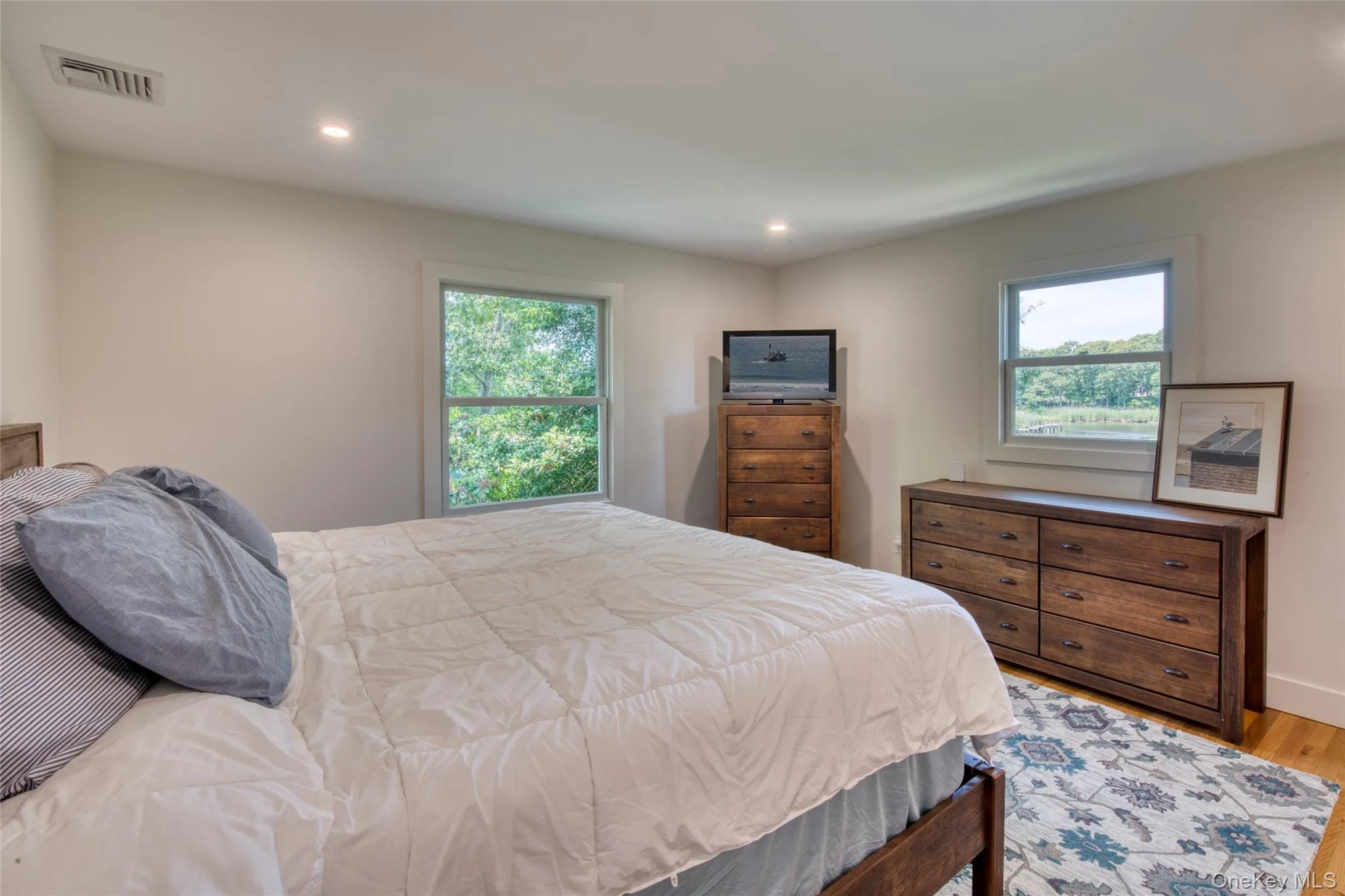 3 Bishop Avenue, Southampton, NY, 3 Bedrooms Bedrooms, 5 Rooms Rooms,2 BathroomsBathrooms,Residential Lease,Idx,Bishop,911995 3 Bishop Avenue, Southampton, NY, 3 Bedrooms Bedrooms, 5 Rooms Rooms,2 BathroomsBathrooms,Residential Lease,Idx,Bishop,911995