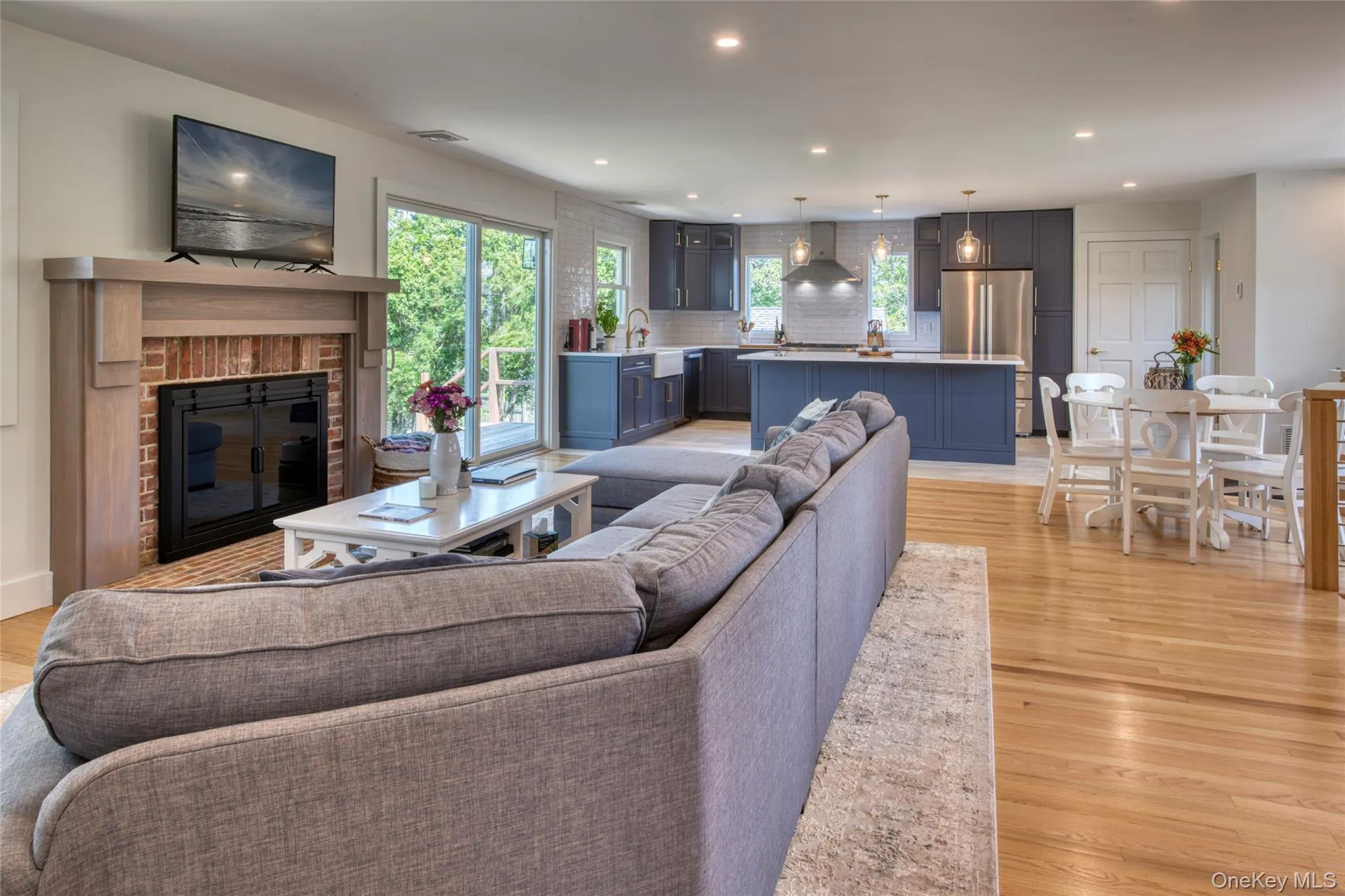 3 Bishop Avenue, Southampton, NY, 3 Bedrooms Bedrooms, 5 Rooms Rooms,2 BathroomsBathrooms,Residential Lease,Idx,Bishop,911995 3 Bishop Avenue, Southampton, NY, 3 Bedrooms Bedrooms, 5 Rooms Rooms,2 BathroomsBathrooms,Residential Lease,Idx,Bishop,911995