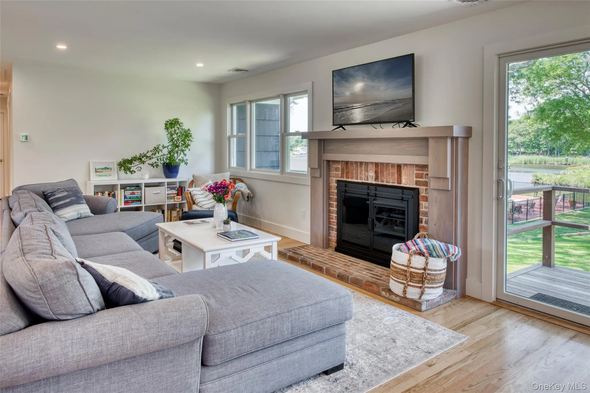 3 Bishop Avenue, Southampton, NY, 3 Bedrooms Bedrooms, 5 Rooms Rooms,2 BathroomsBathrooms,Residential Lease,Idx,Bishop,911995 3 Bishop Avenue, Southampton, NY, 3 Bedrooms Bedrooms, 5 Rooms Rooms,2 BathroomsBathrooms,Residential Lease,Idx,Bishop,911995