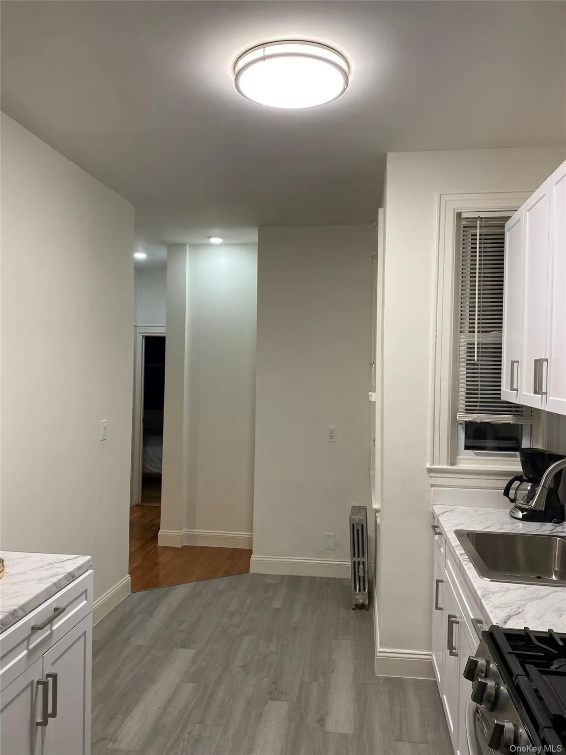 4331 Murdock Avenue, New York, NY, 3 Bedrooms Bedrooms, 5 Rooms Rooms,1 BathroomBathrooms,Residential,For Rent,Murdock,0,KEY912020 4331 Murdock Avenue, New York, NY, 3 Bedrooms Bedrooms, 5 Rooms Rooms,1 BathroomBathrooms,Residential,For Rent,Murdock,0,KEY912020