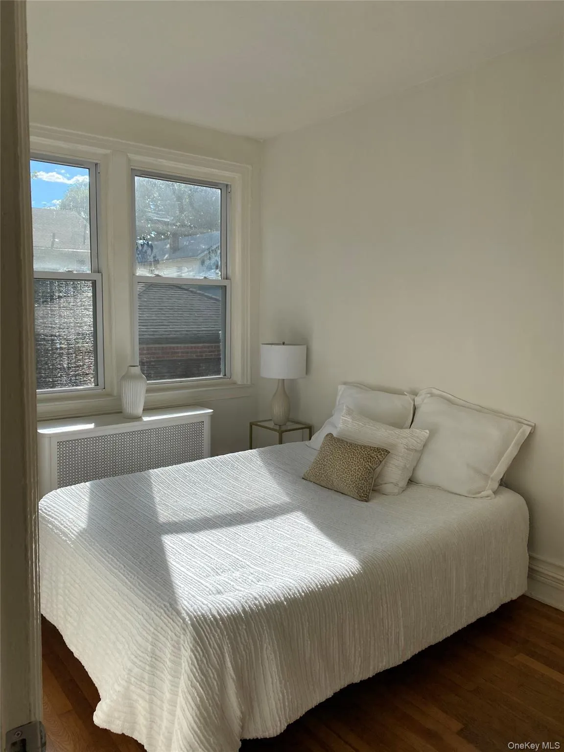 1st bedroom 1st bedroom