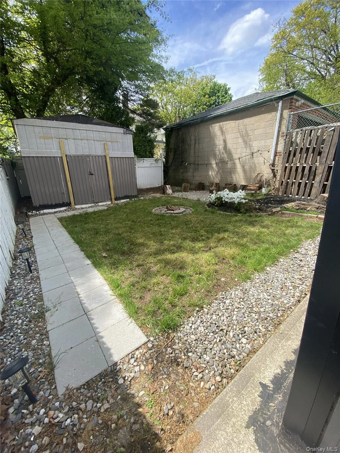 4331 Murdock Avenue, New York, NY, 3 Bedrooms Bedrooms, 5 Rooms Rooms,1 BathroomBathrooms,Residential,For Rent,Murdock,0,KEY912020 4331 Murdock Avenue, New York, NY, 3 Bedrooms Bedrooms, 5 Rooms Rooms,1 BathroomBathrooms,Residential,For Rent,Murdock,0,KEY912020